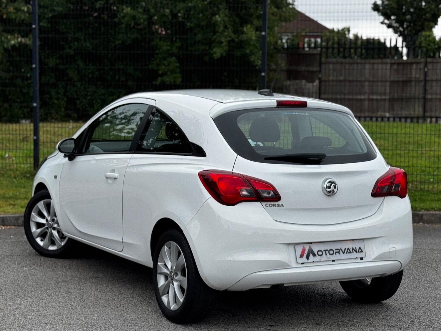Used Vauxhall Corsa 2017 for sale - 76560870: Photo 4