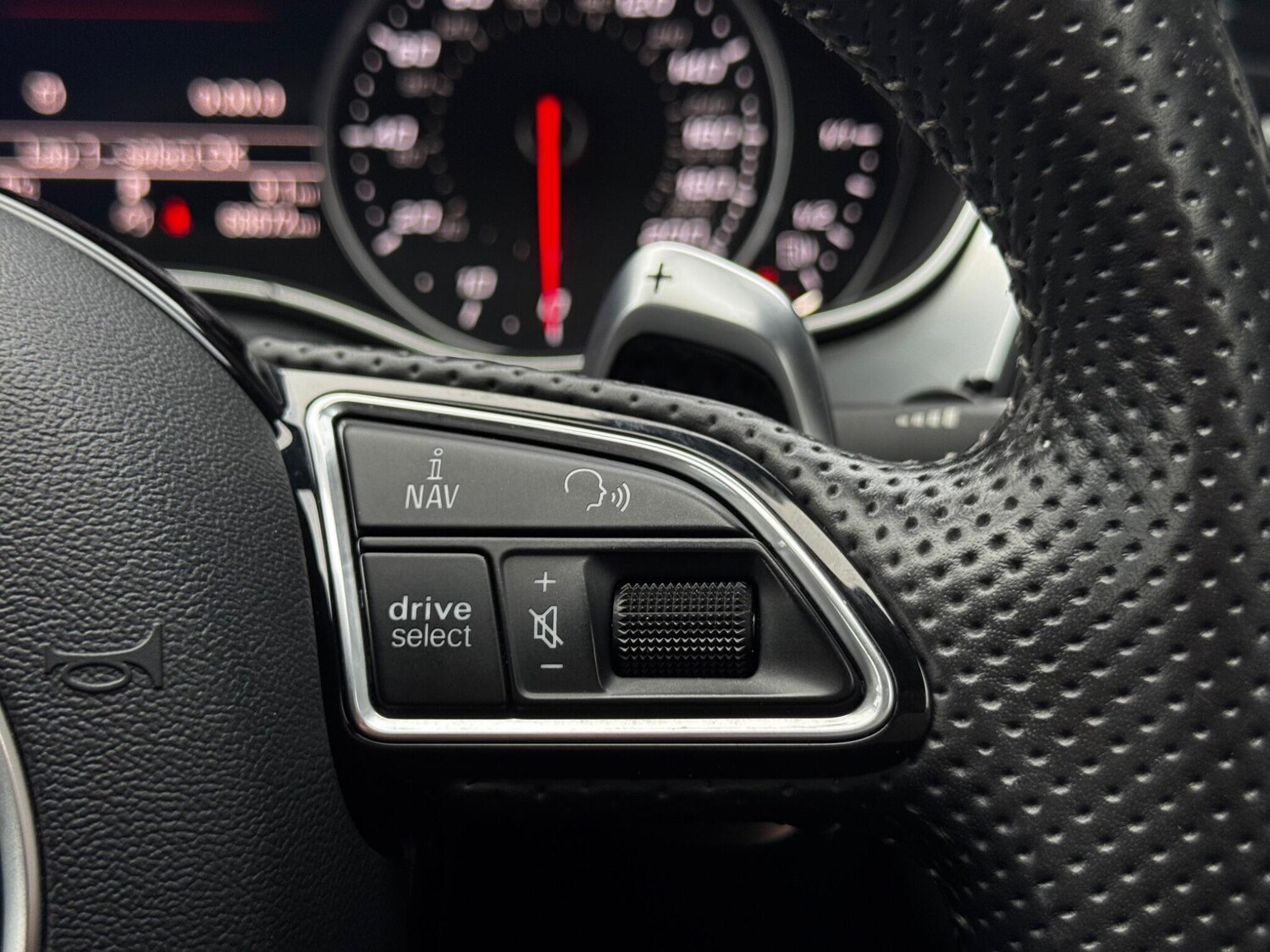 Used Audi RS7 2017 for sale - 76560992: Photo 42