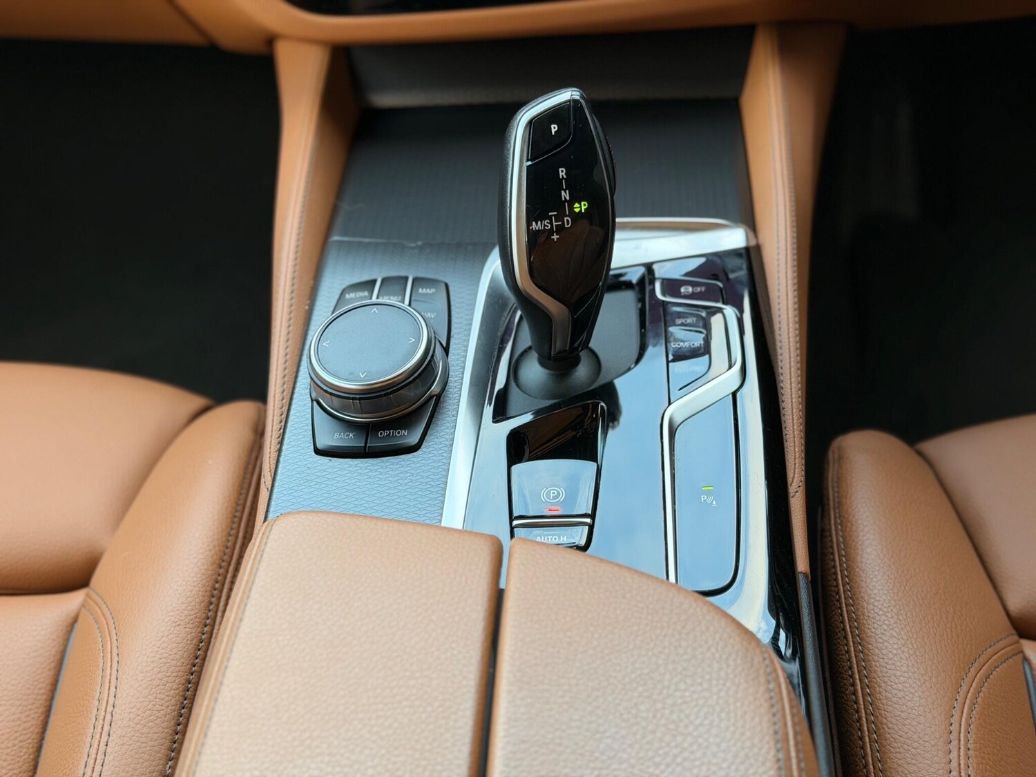 Used BMW 5 Series 2022 for sale - 76562018: Photo 42