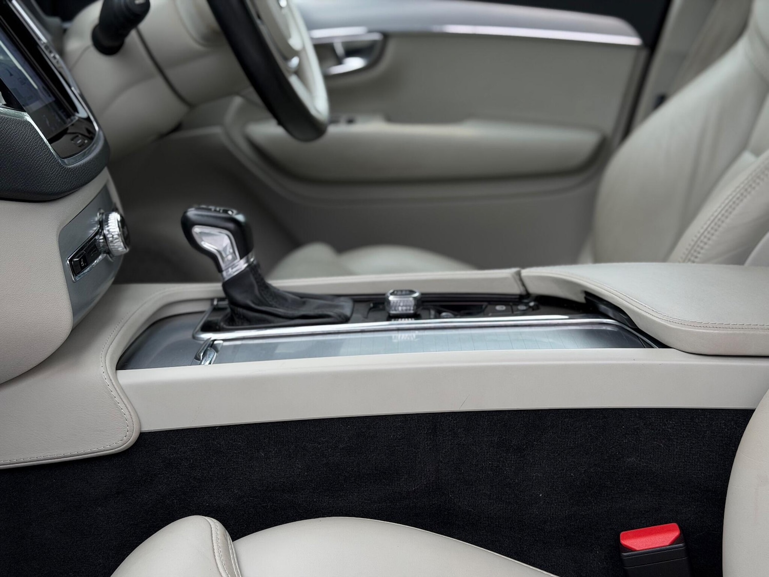 Used Volvo XC90 2018 for sale - 76989046: Photo 44