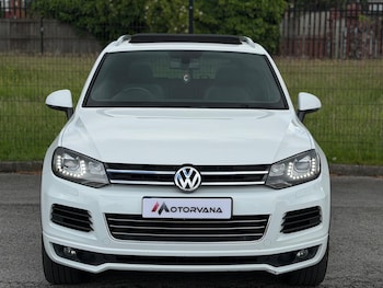 Used Volkswagen Touareg 2014 for sale - 77710001: Photo