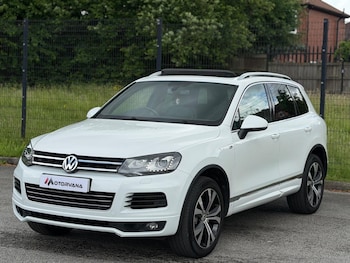 Used Volkswagen Touareg 2014 for sale - 77710001: Photo