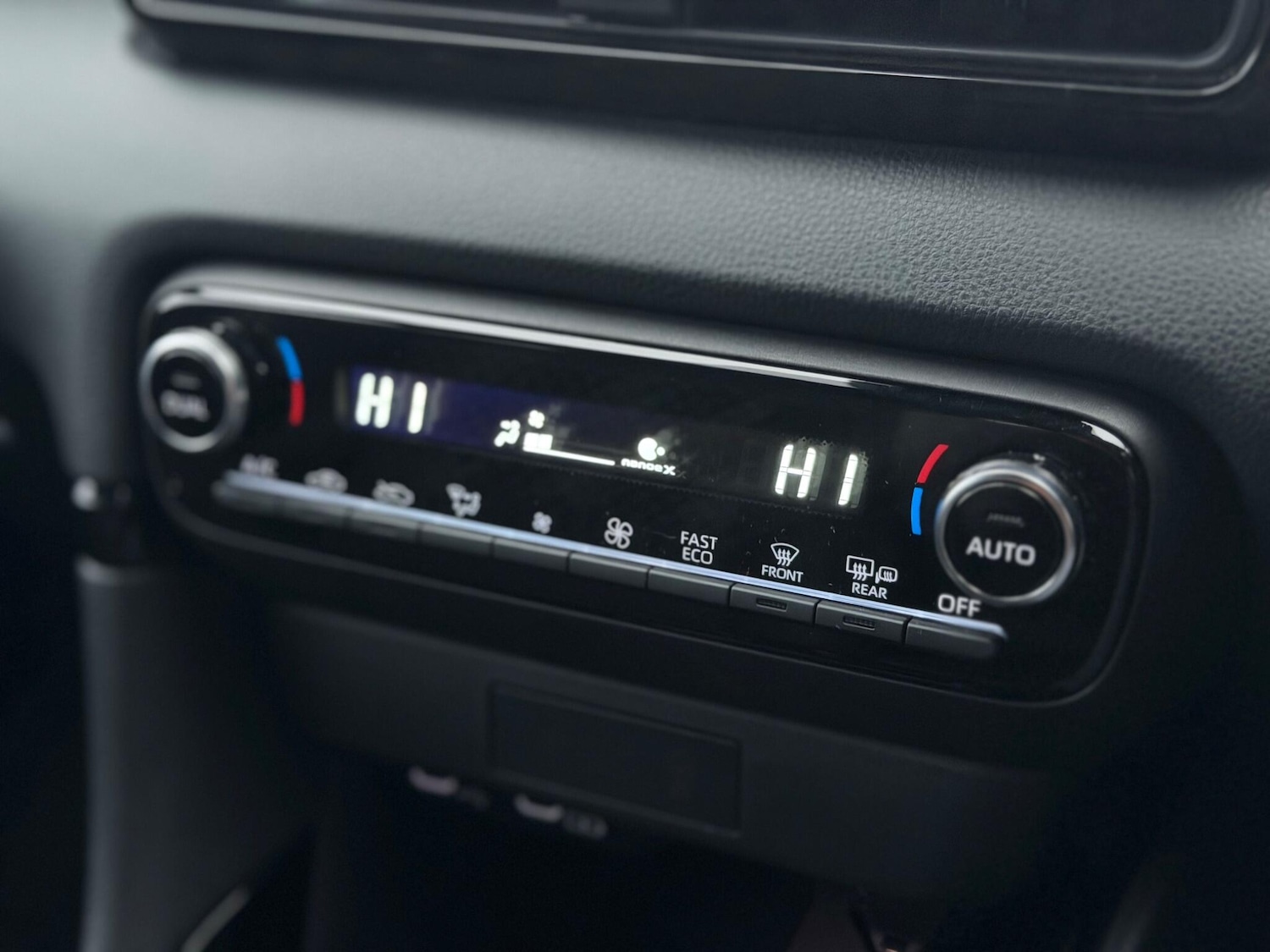 Used Toyota Yaris 2025 for sale - 77331225: Photo 25