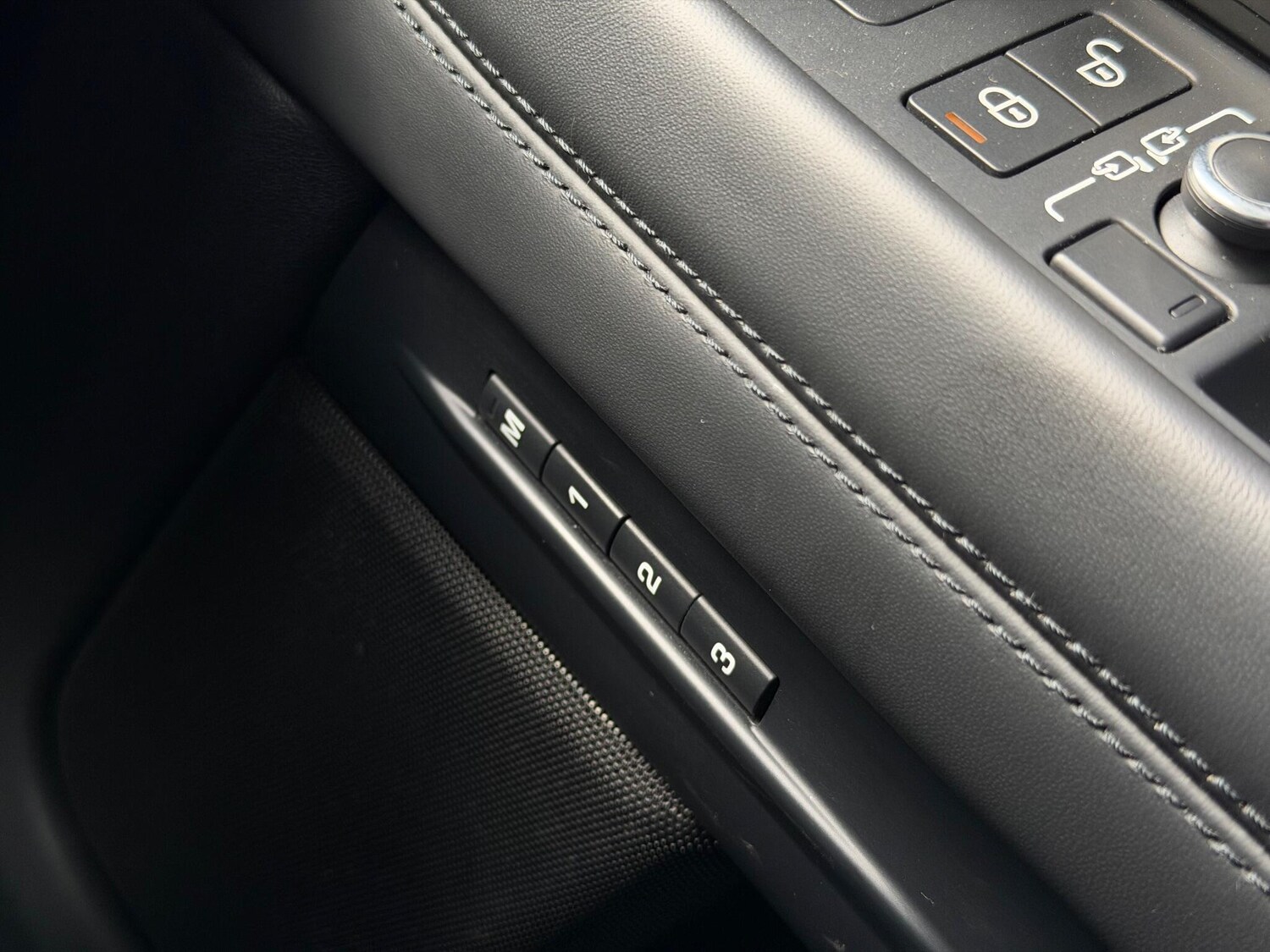 Used Land Rover Range Rover Evoque 2019 for sale - 76562328: Photo 29