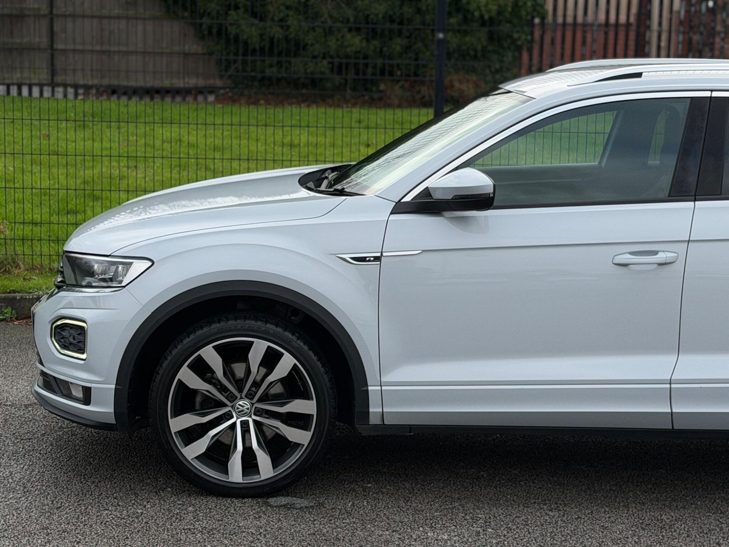 Used Volkswagen T-Roc 2020 for sale - 76991650: Photo 14