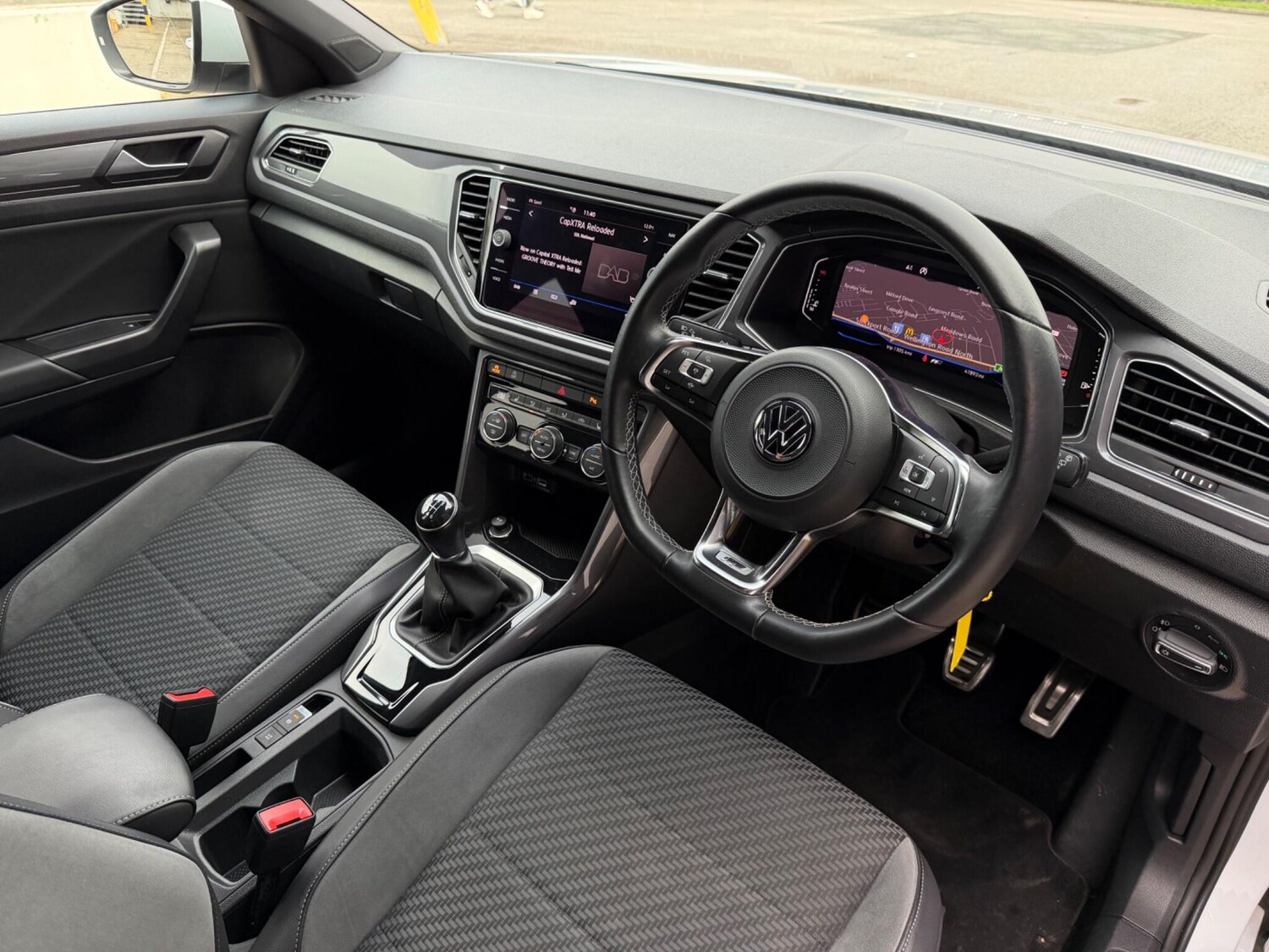 Used Volkswagen T-Roc 2020 for sale - 76991650: Photo 18