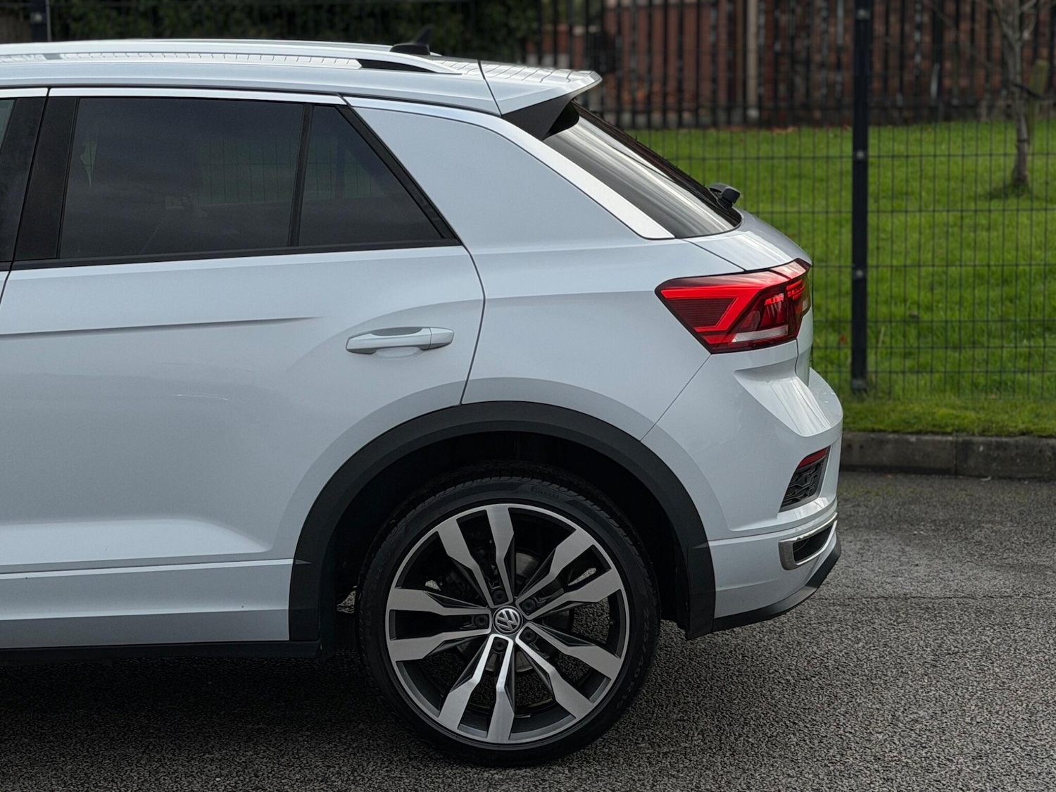 Used Volkswagen T-Roc 2020 for sale - 76991650: Photo 30