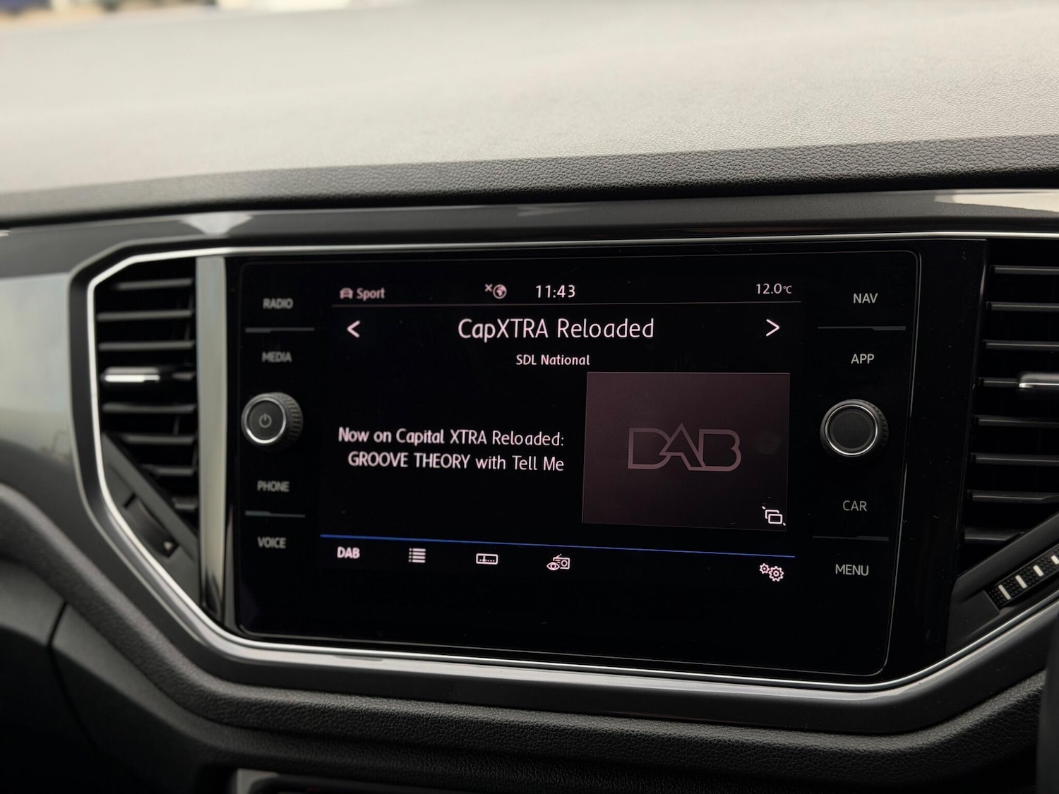 Used Volkswagen T-Roc 2020 for sale - 76991650: Photo 33