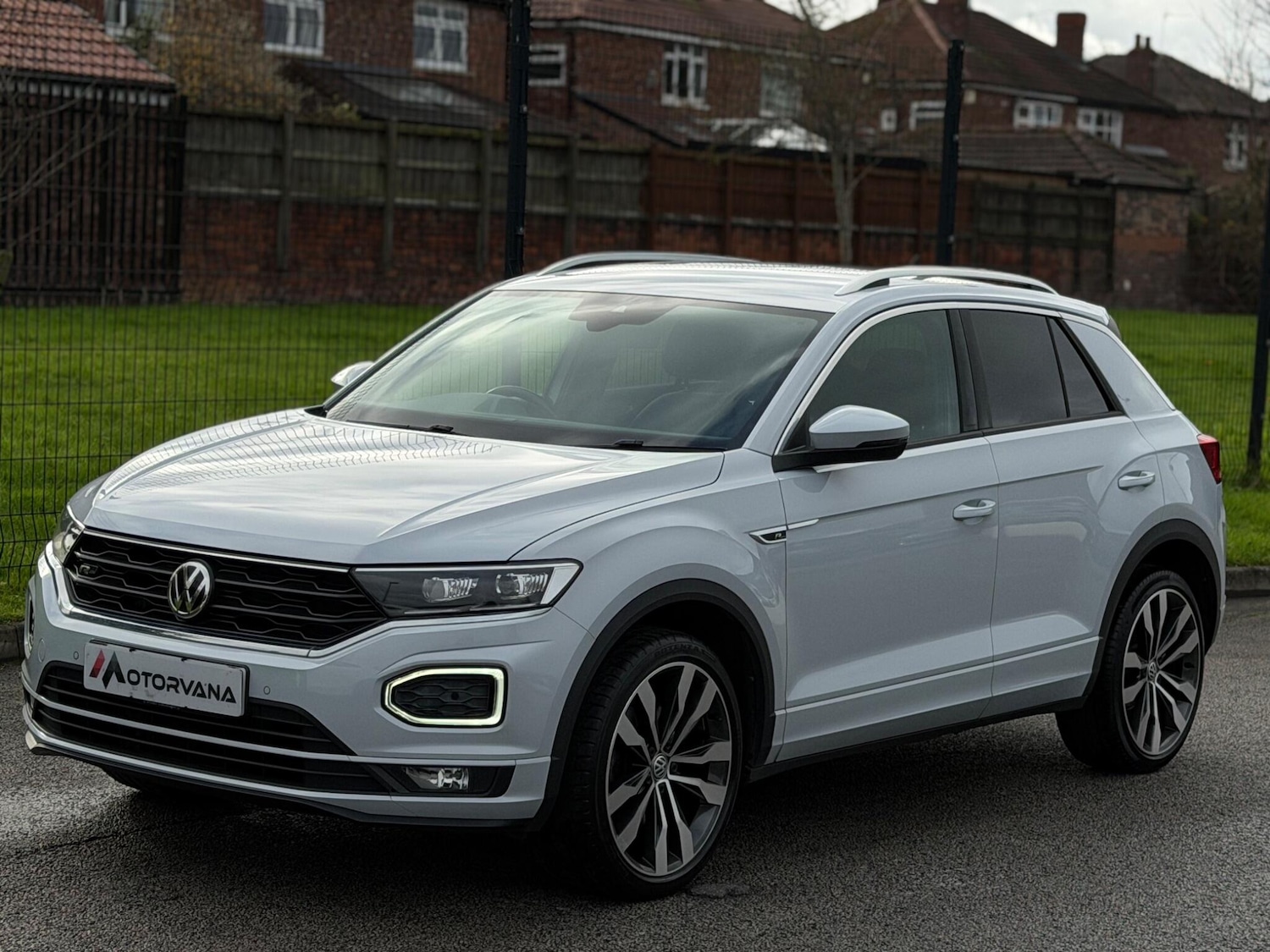 Used Volkswagen T-Roc 2020 for sale - 76991650: Photo 9
