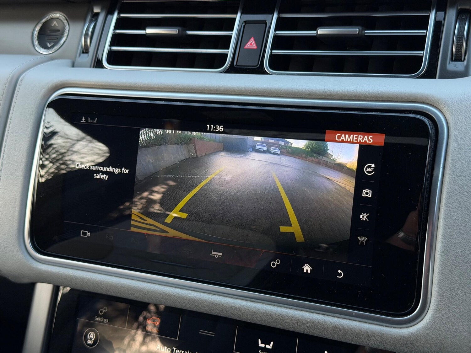 Used Land Rover Range Rover 2019 for sale - 76752843: Photo 48