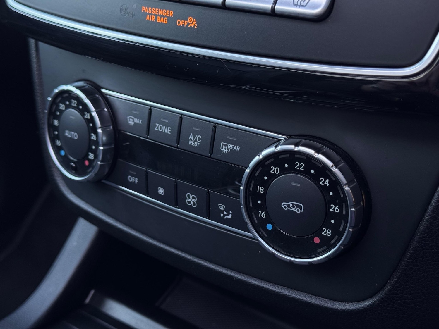 Used Mercedes-Benz GLE 2018 for sale - 76991366: Photo 29