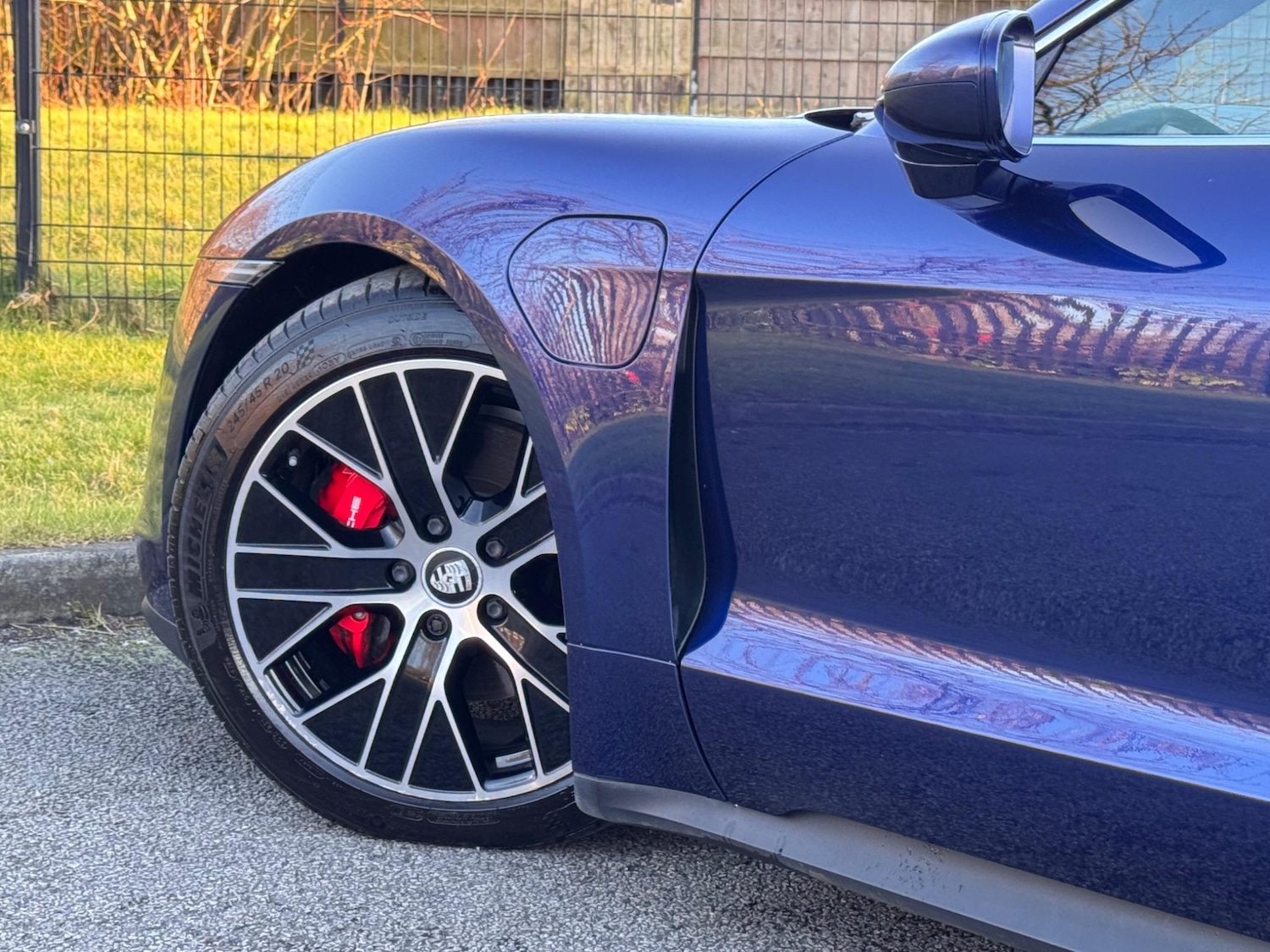 Used Porsche Taycan 2020 for sale - 76561255: Photo 23