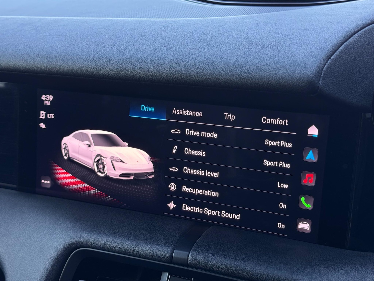 Used Porsche Taycan 2020 for sale - 76561255: Photo 31