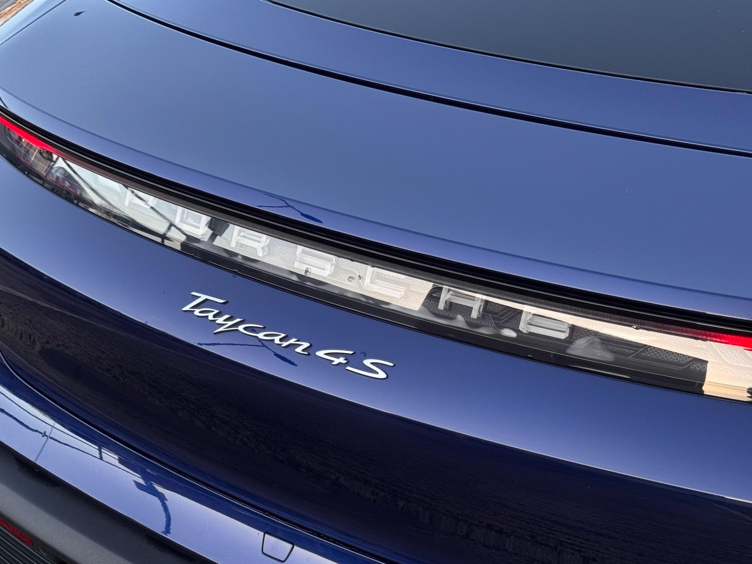 Used Porsche Taycan 2020 for sale - 76561255: Photo 42