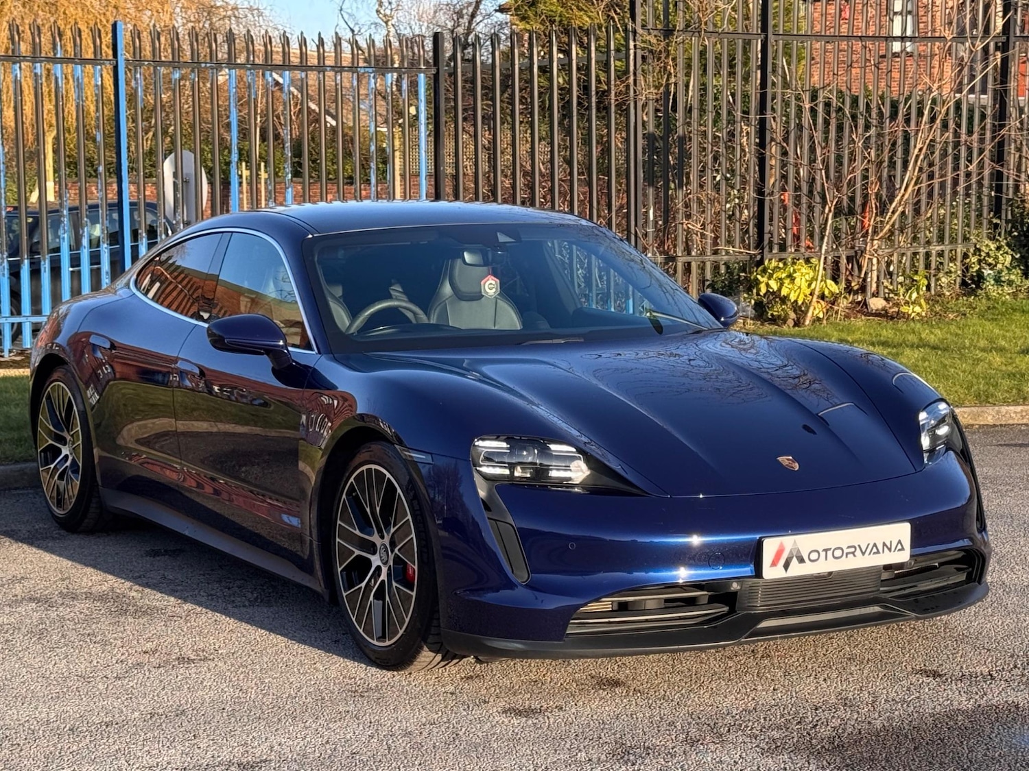 Used Porsche Taycan 2020 for sale - 76561255: Photo 7