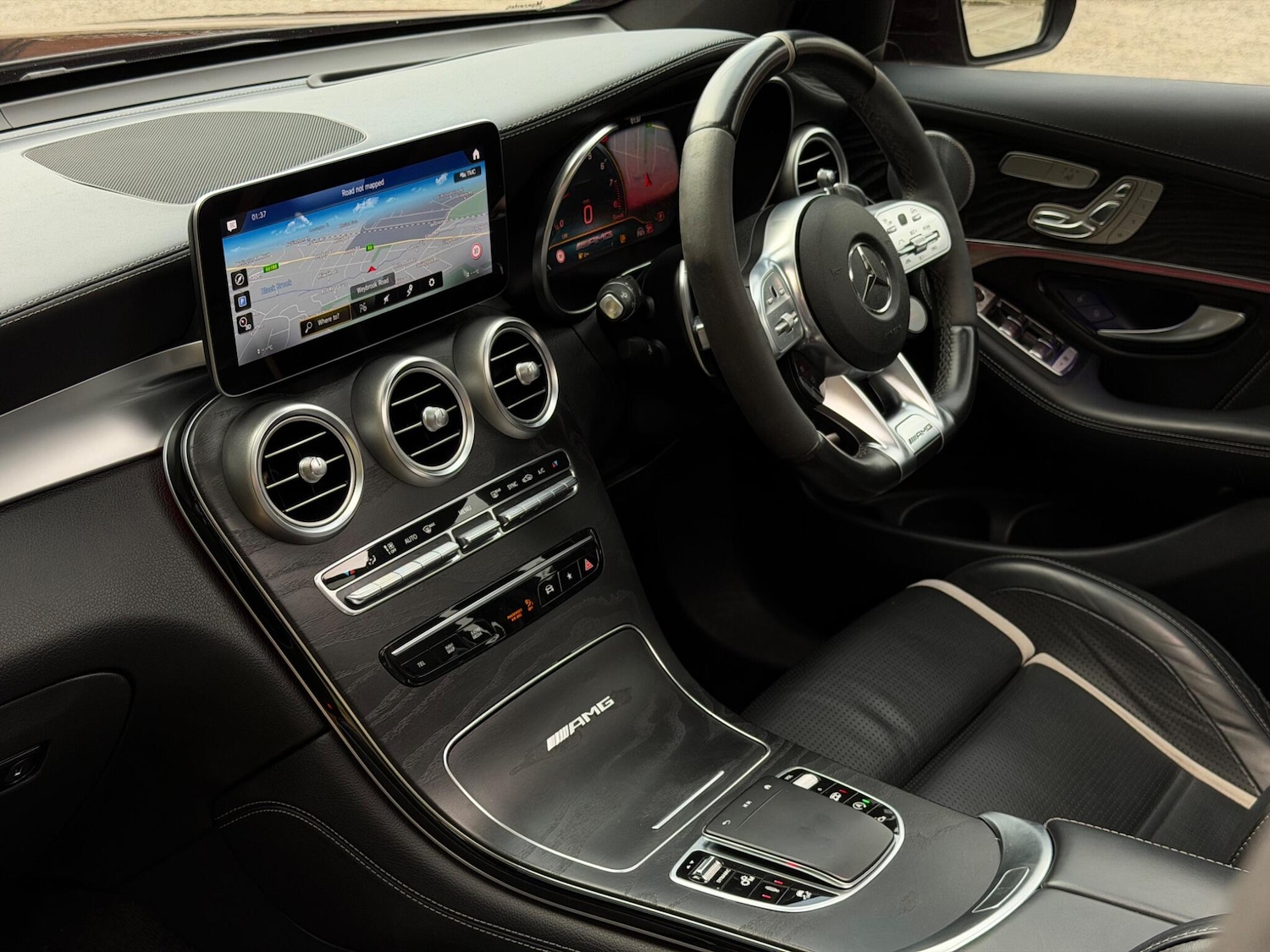 Used Mercedes-Benz GLC 2019 for sale - 76562534: Photo 23