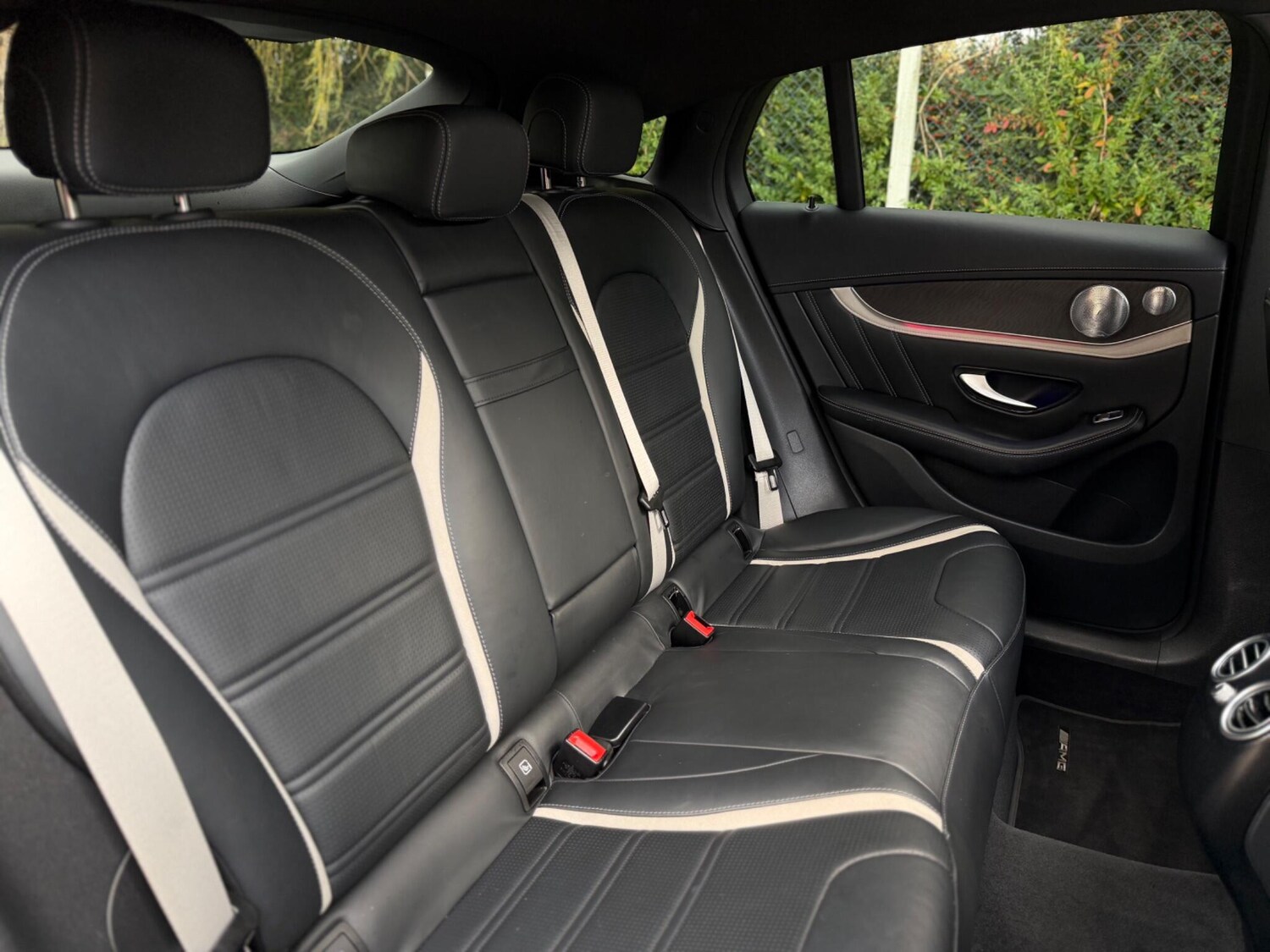 Used Mercedes-Benz GLC 2019 for sale - 76562534: Photo 26