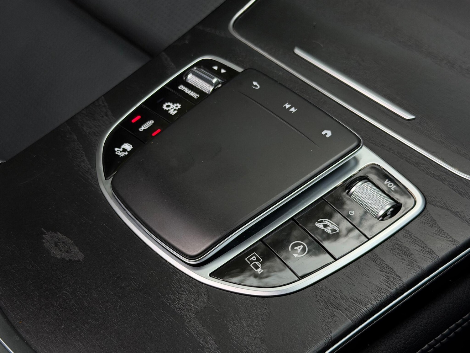 Used Mercedes-Benz GLC 2019 for sale - 76562534: Photo 30