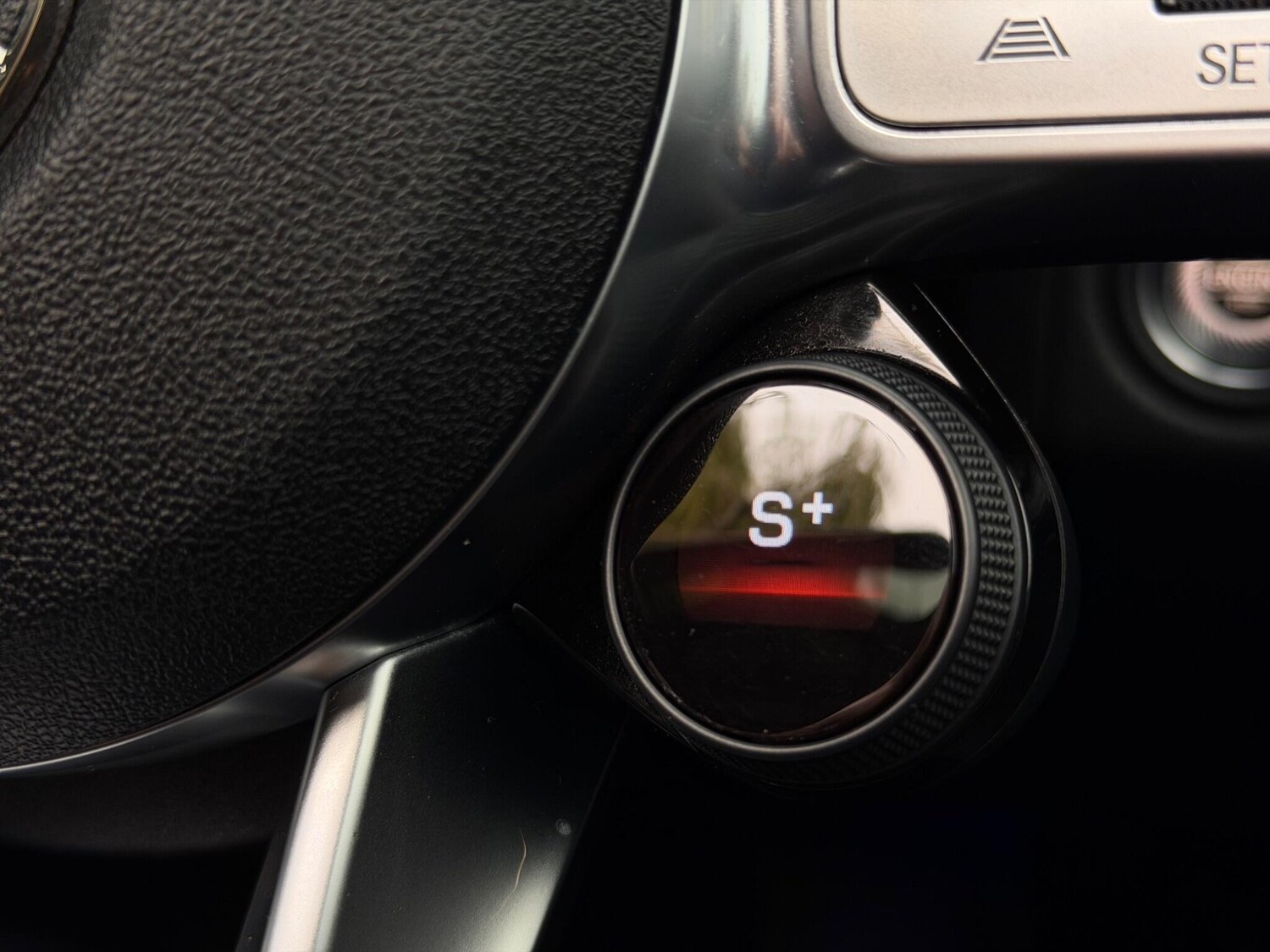 Used Mercedes-Benz GLC 2019 for sale - 76562534: Photo 33