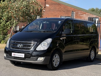 Used Hyundai i800 2015 for sale - 79509539: Photo