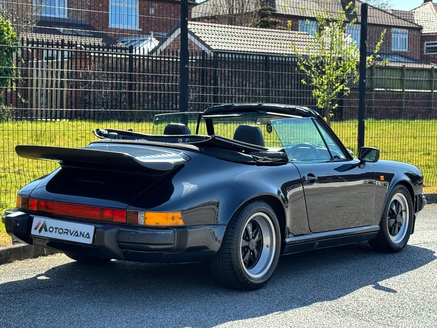 Used Porsche 911 for sale - 76561065: Photo 19