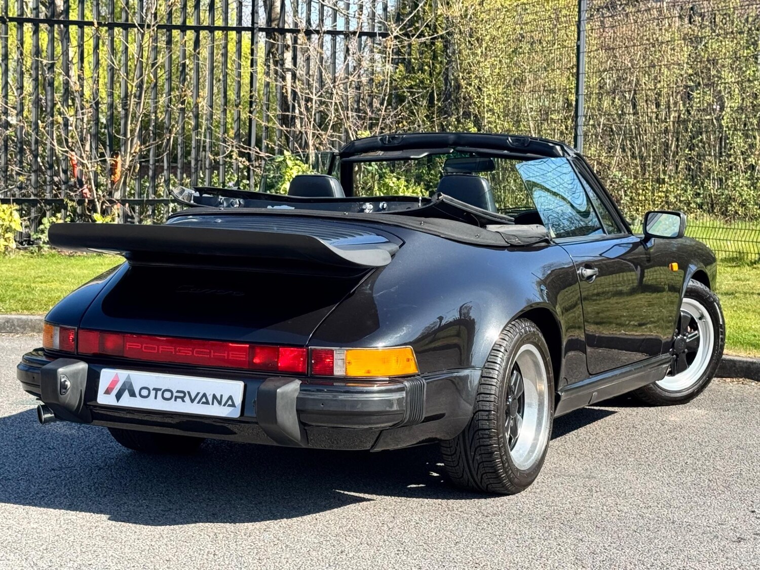 Used Porsche 911 for sale - 76561065: Photo 21