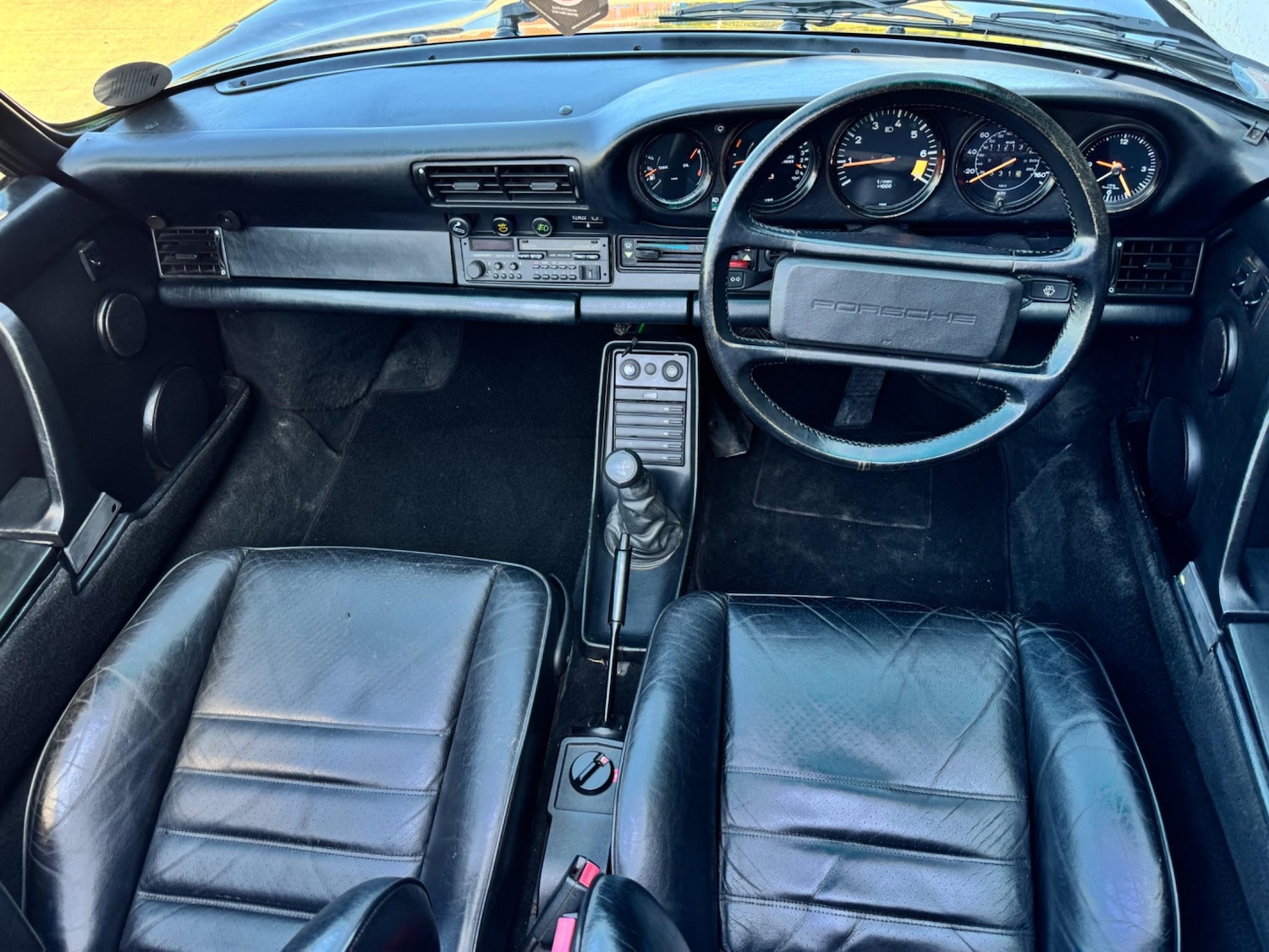 Used Porsche 911 for sale - 76561065: Photo 24