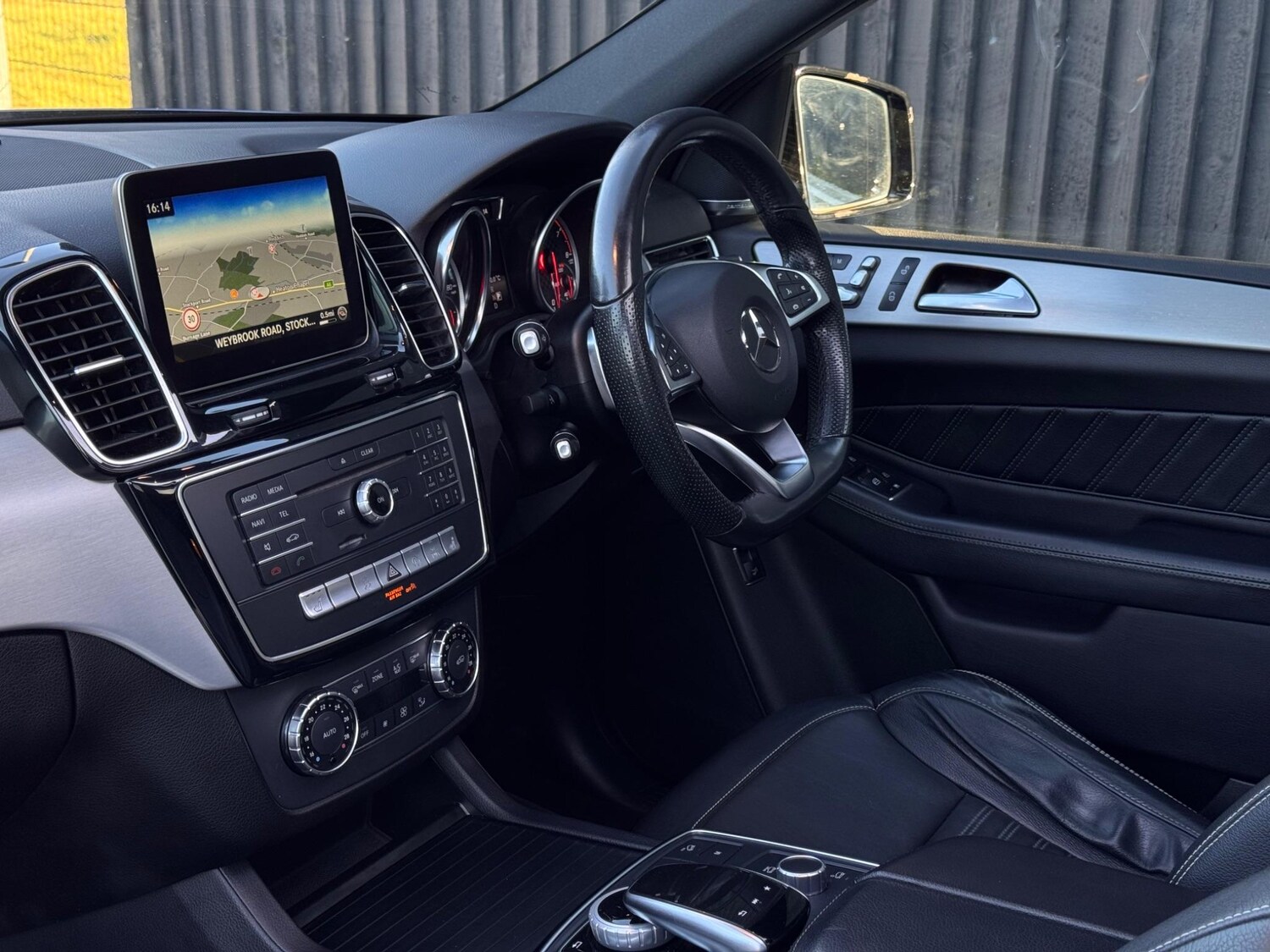 Used Mercedes-Benz GLE 2018 for sale - 76561066: Photo 20