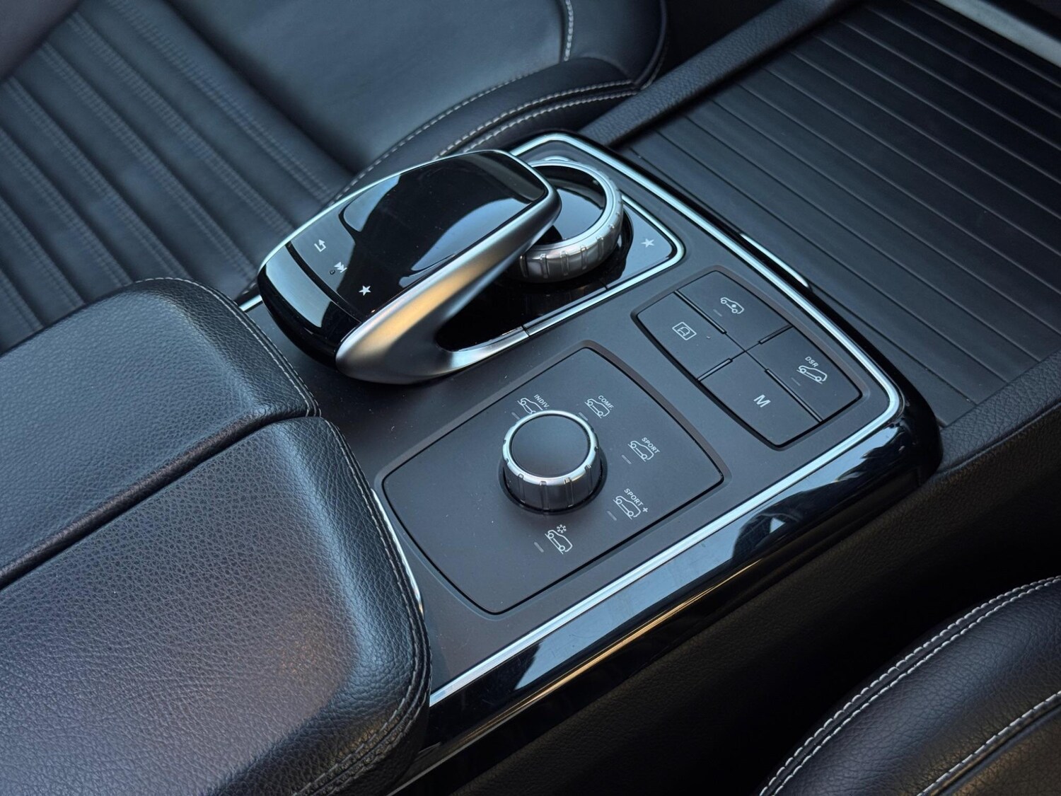 Used Mercedes-Benz GLE 2018 for sale - 76561066: Photo 27