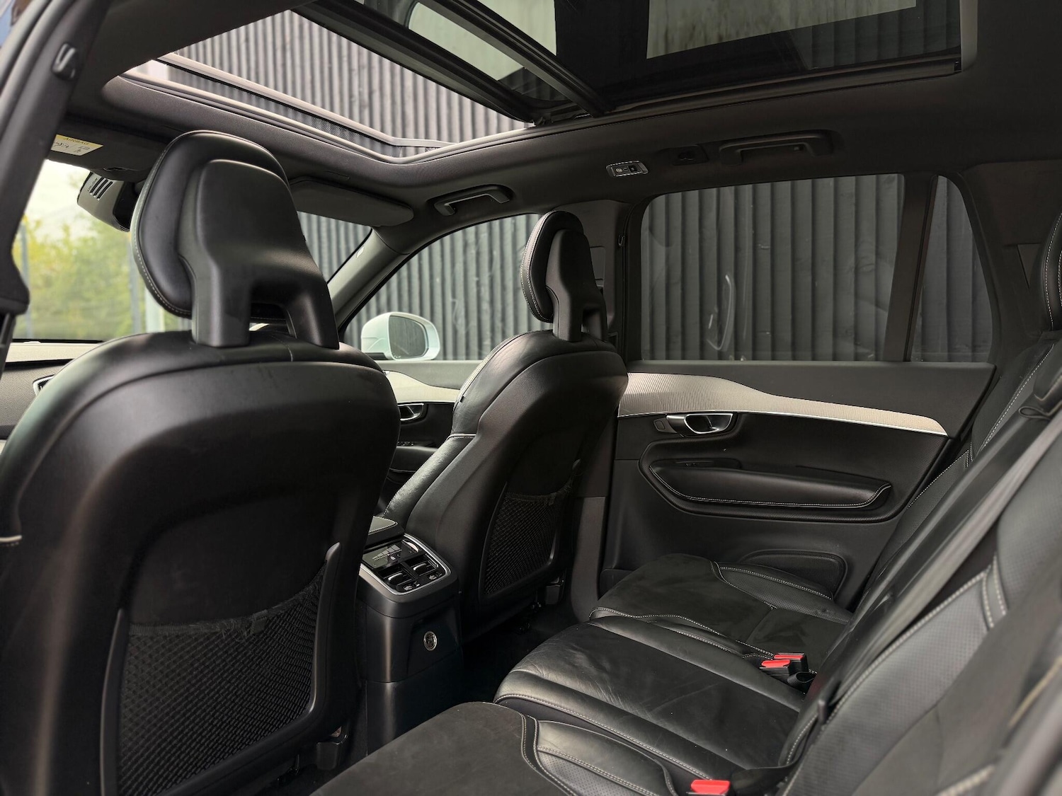 Used Volvo XC90 2017 for sale - 76562326: Photo 24