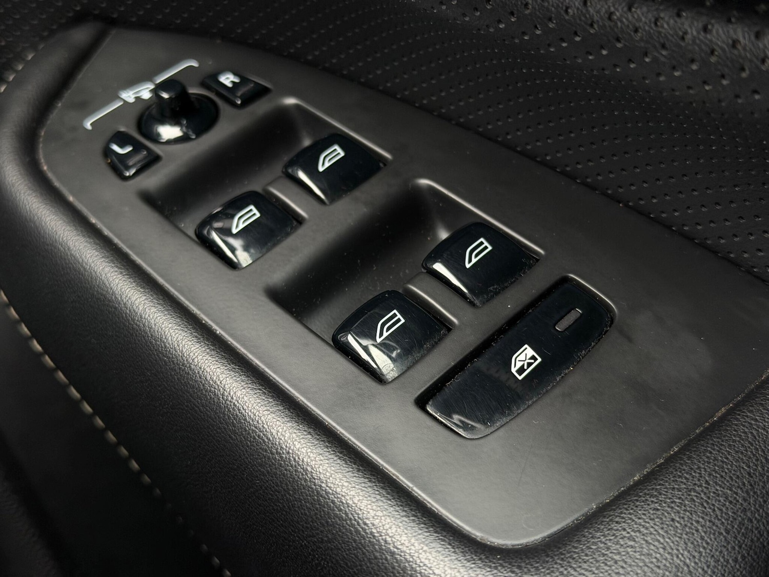 Used Volvo XC90 2017 for sale - 76562326: Photo 27