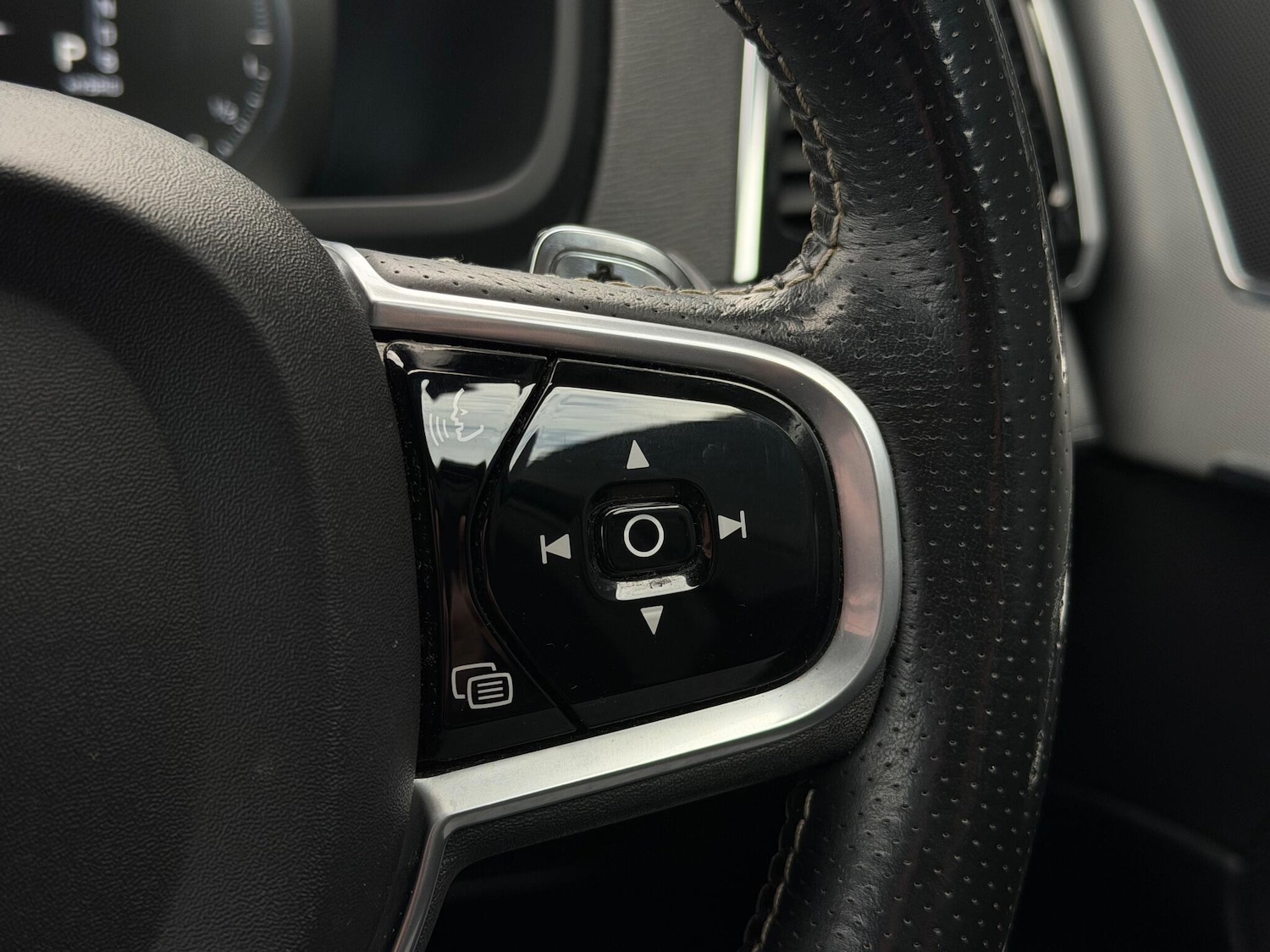 Used Volvo XC90 2017 for sale - 76562326: Photo 28