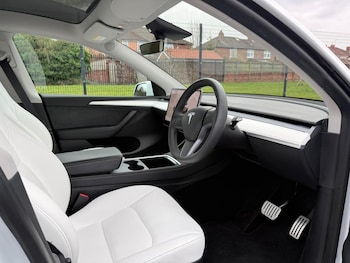 Used Tesla Model Y 2022 for sale - 77478612: Photo