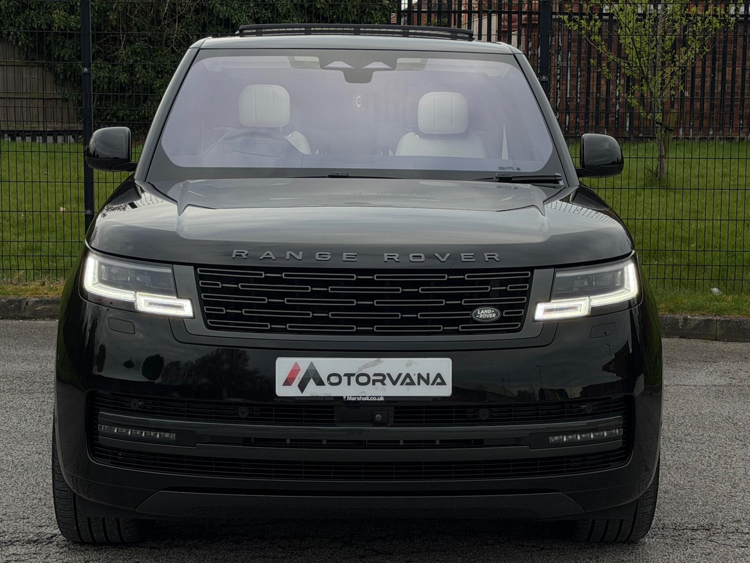 Used Land Rover Range Rover 2023 for sale - 78048255: Photo 2