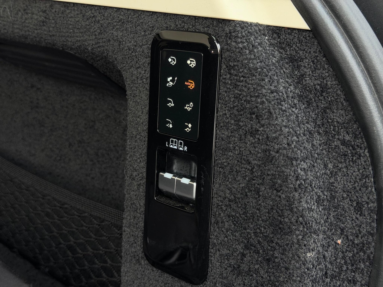 Used Land Rover Range Rover 2023 for sale - 78048255: Photo 38