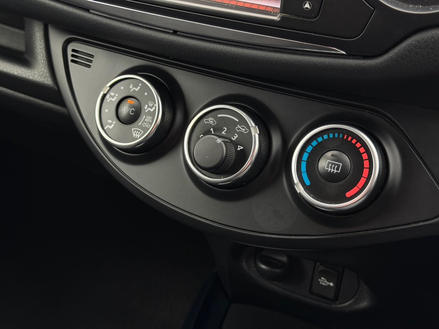 Used Toyota Yaris 2016 for sale - 78100478: Photo 19