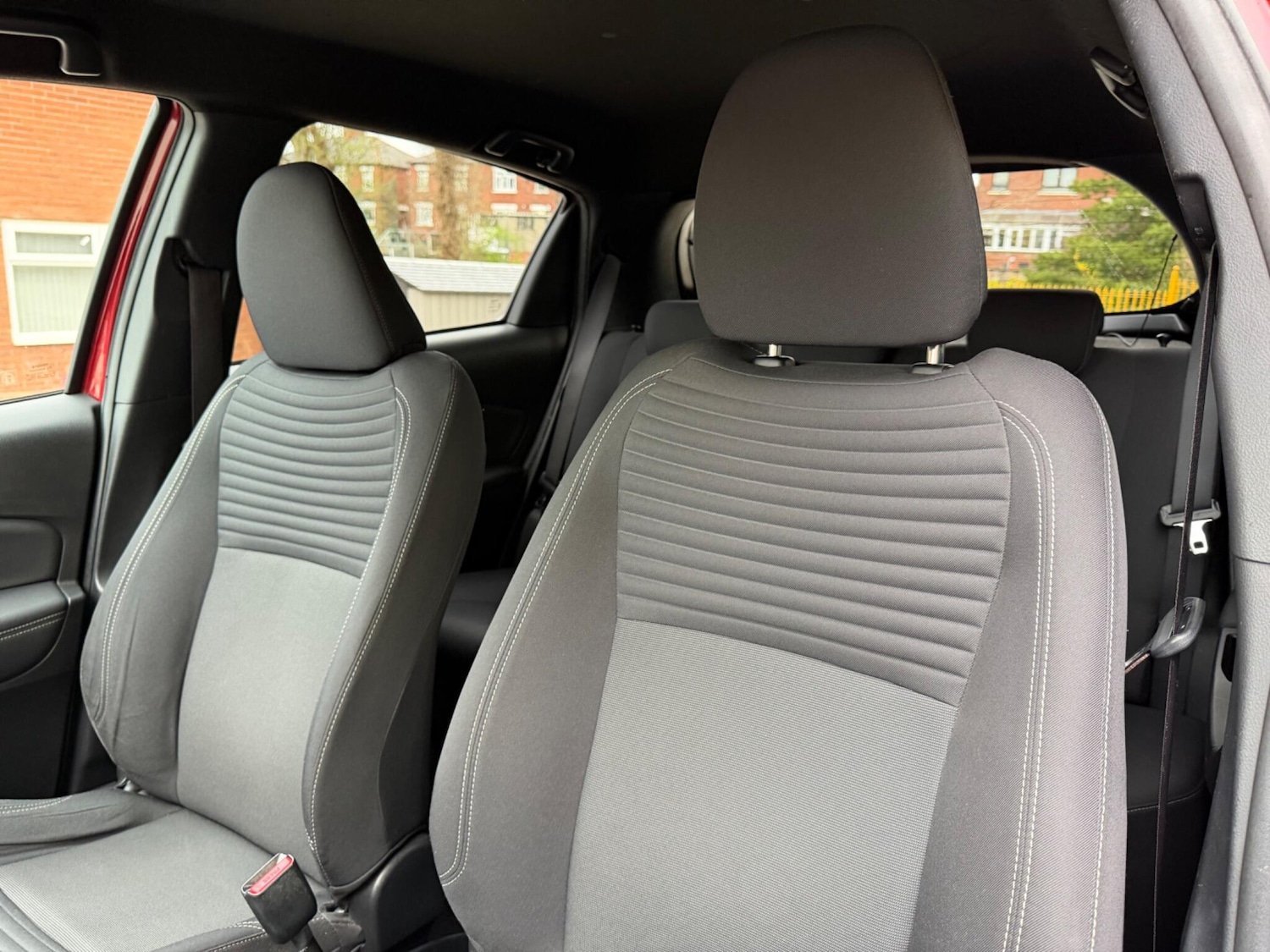 Used Toyota Yaris 2016 for sale - 78100478: Photo 26