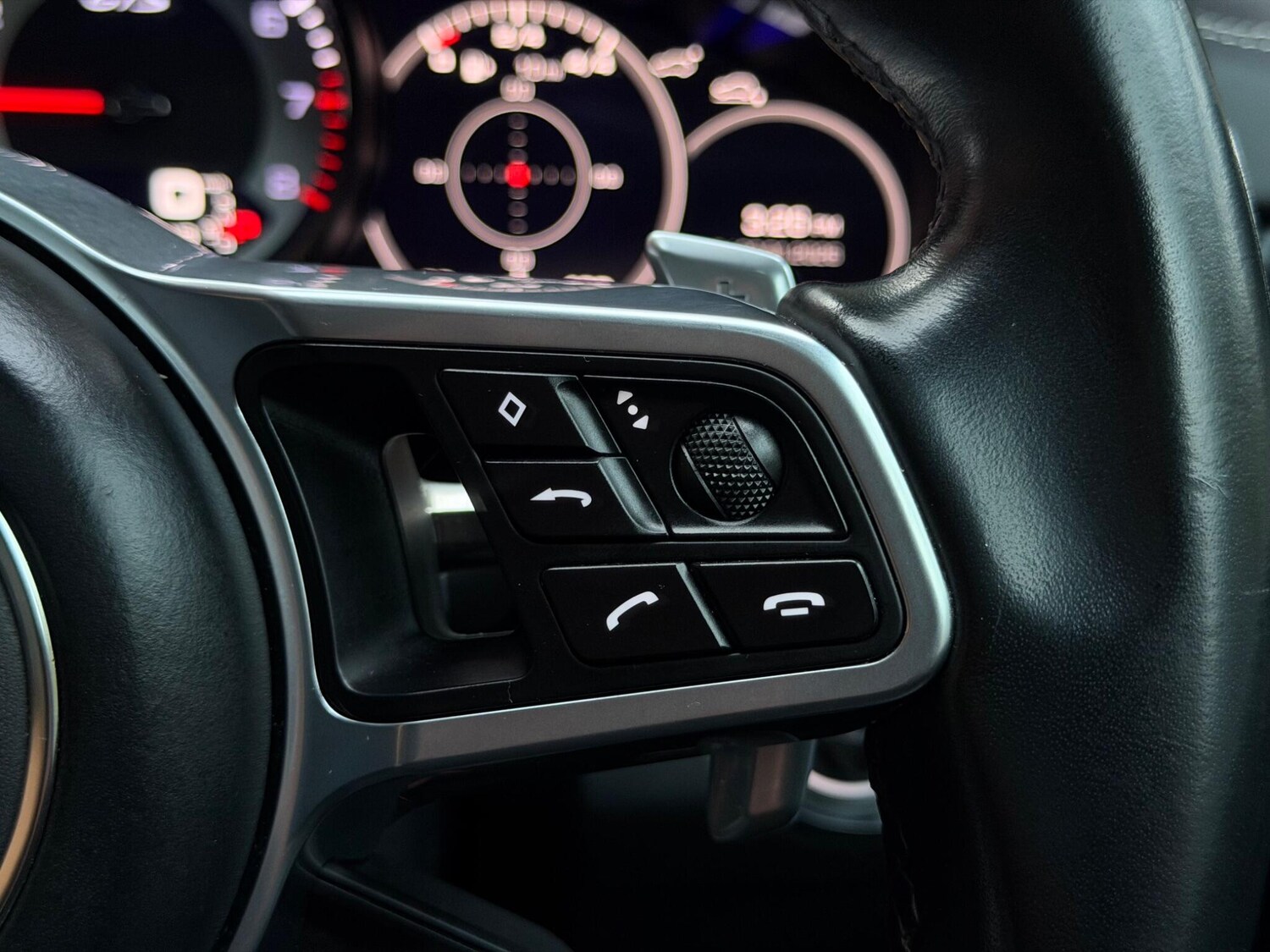 Used Porsche Cayenne 2020 for sale - 77892165: Photo 34