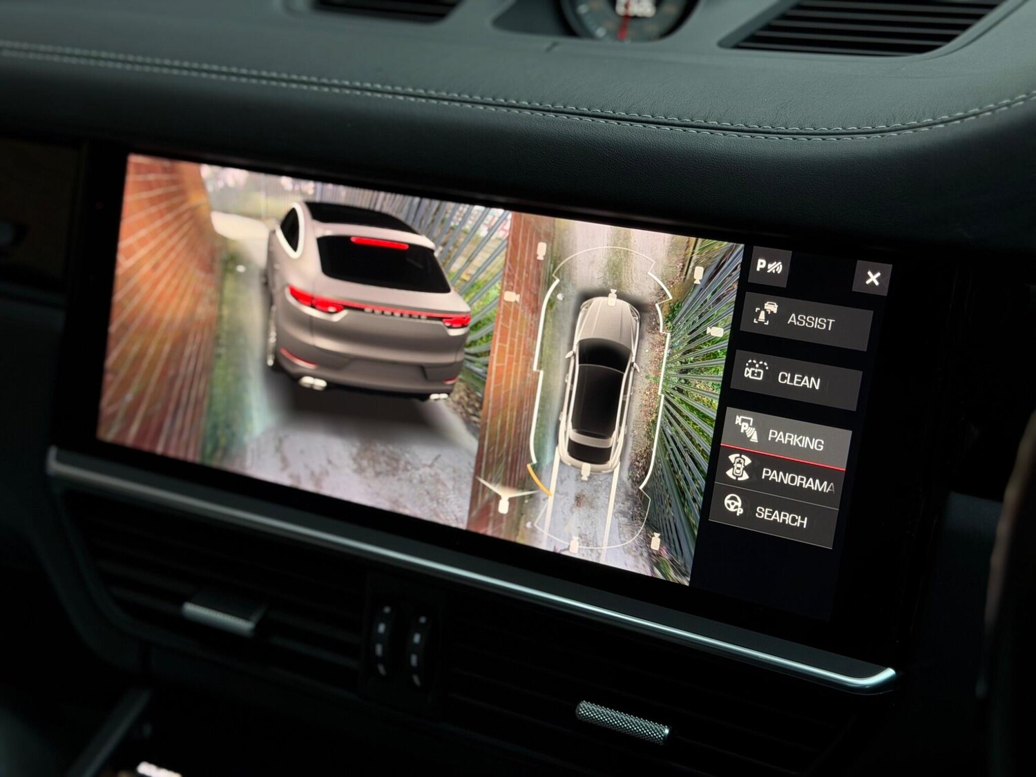 Used Porsche Cayenne 2020 for sale - 77892165: Photo 54