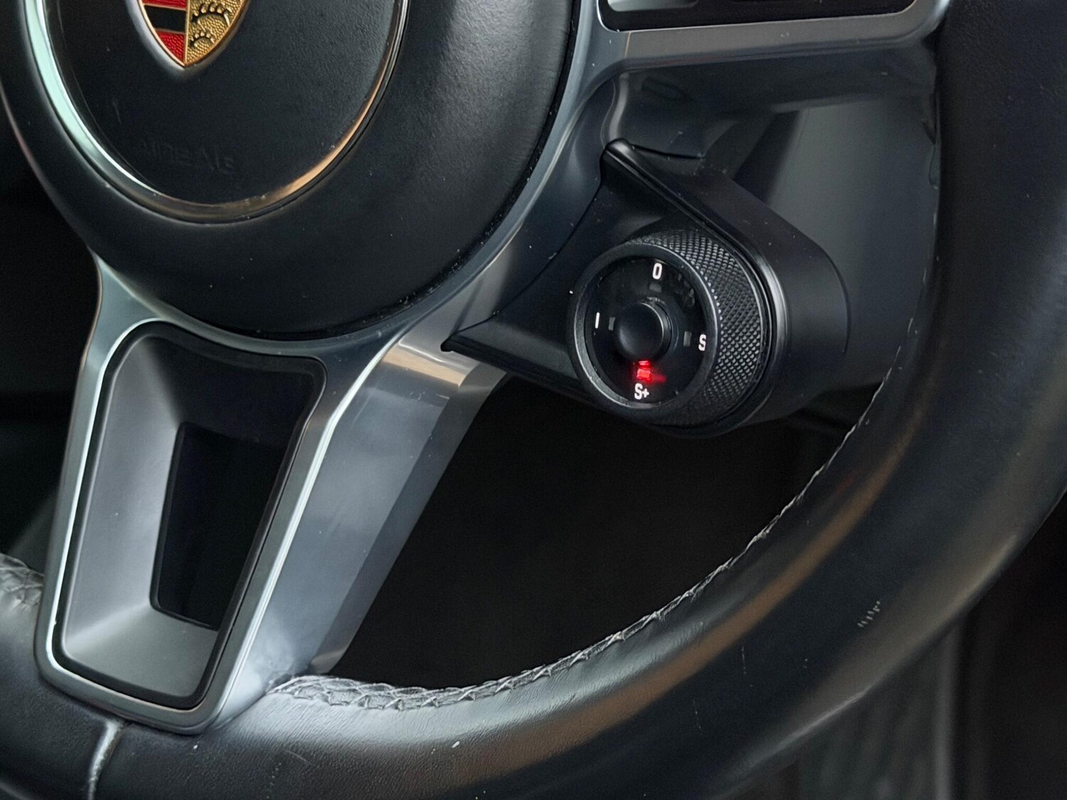 Used Porsche Cayenne 2020 for sale - 77892165: Photo 65