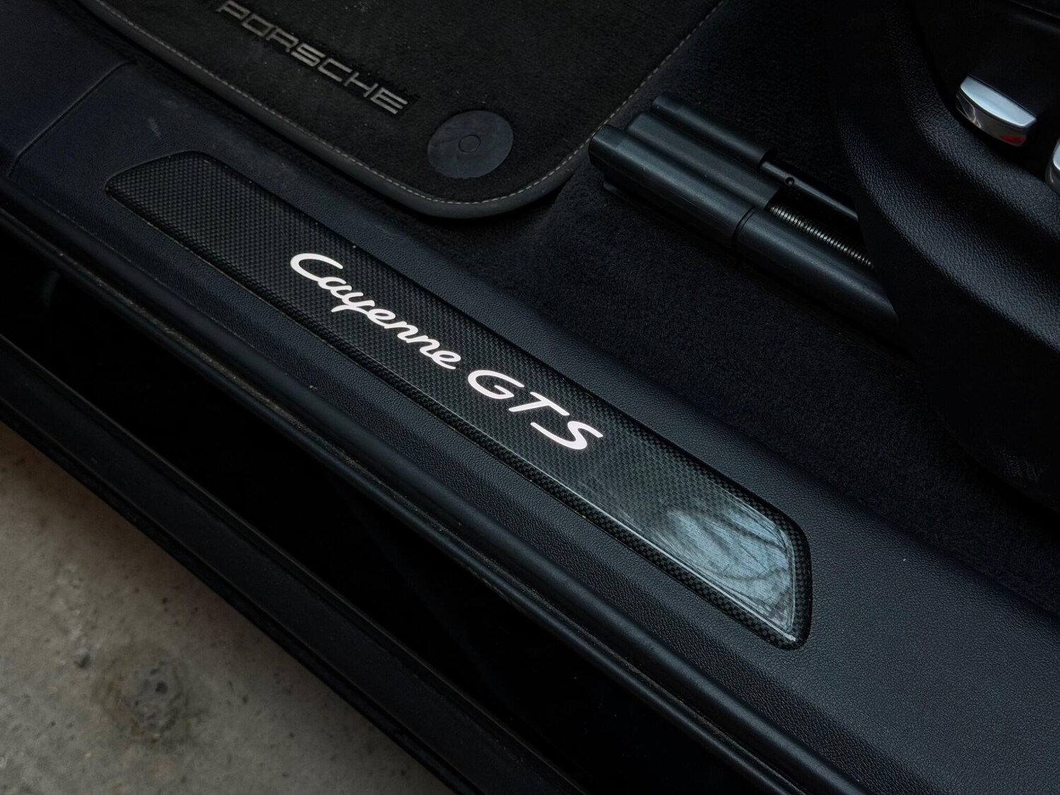 Used Porsche Cayenne 2020 for sale - 77892165: Photo 88