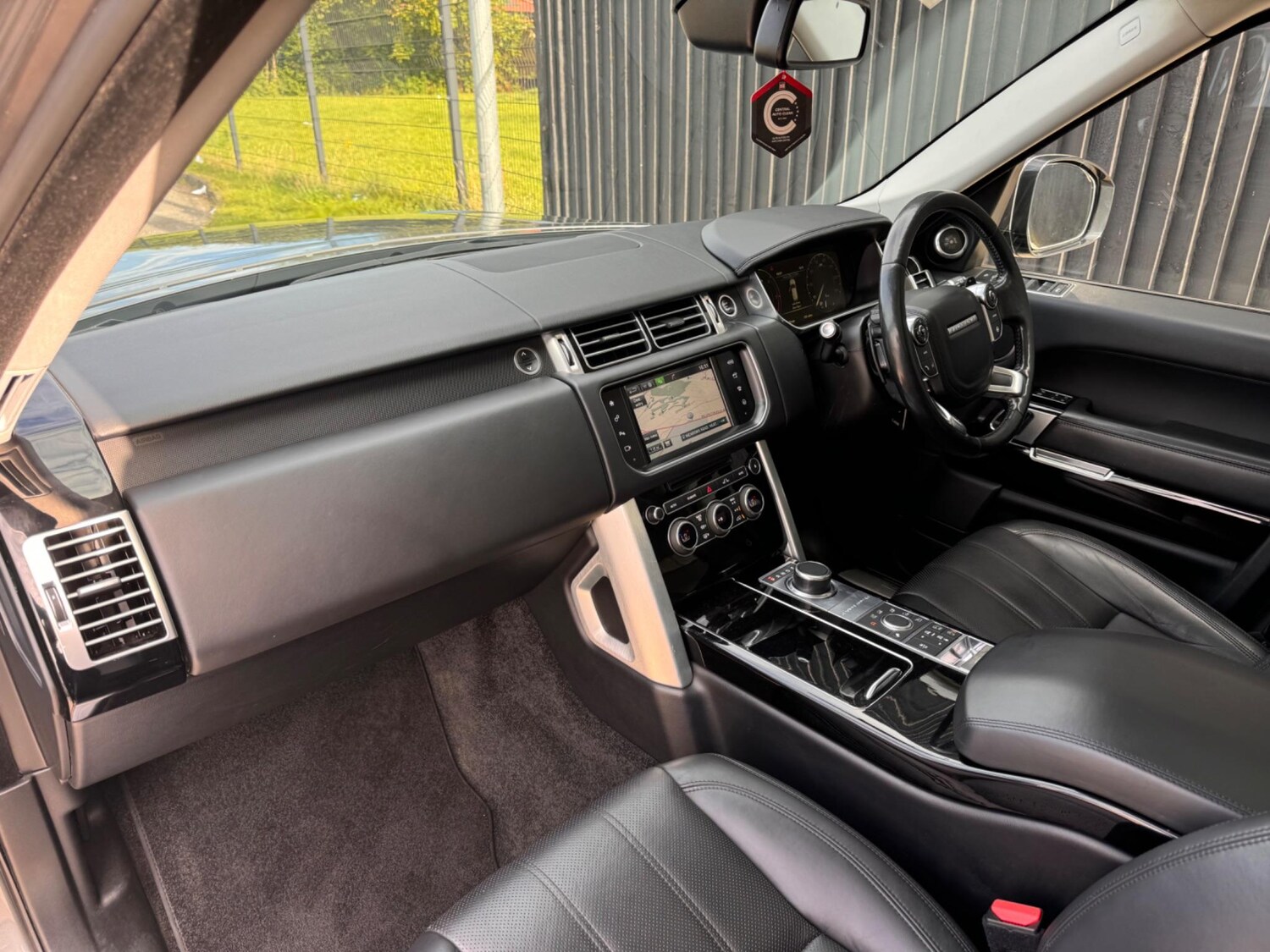 Used Land Rover Range Rover 2016 for sale - 76562519: Photo 16