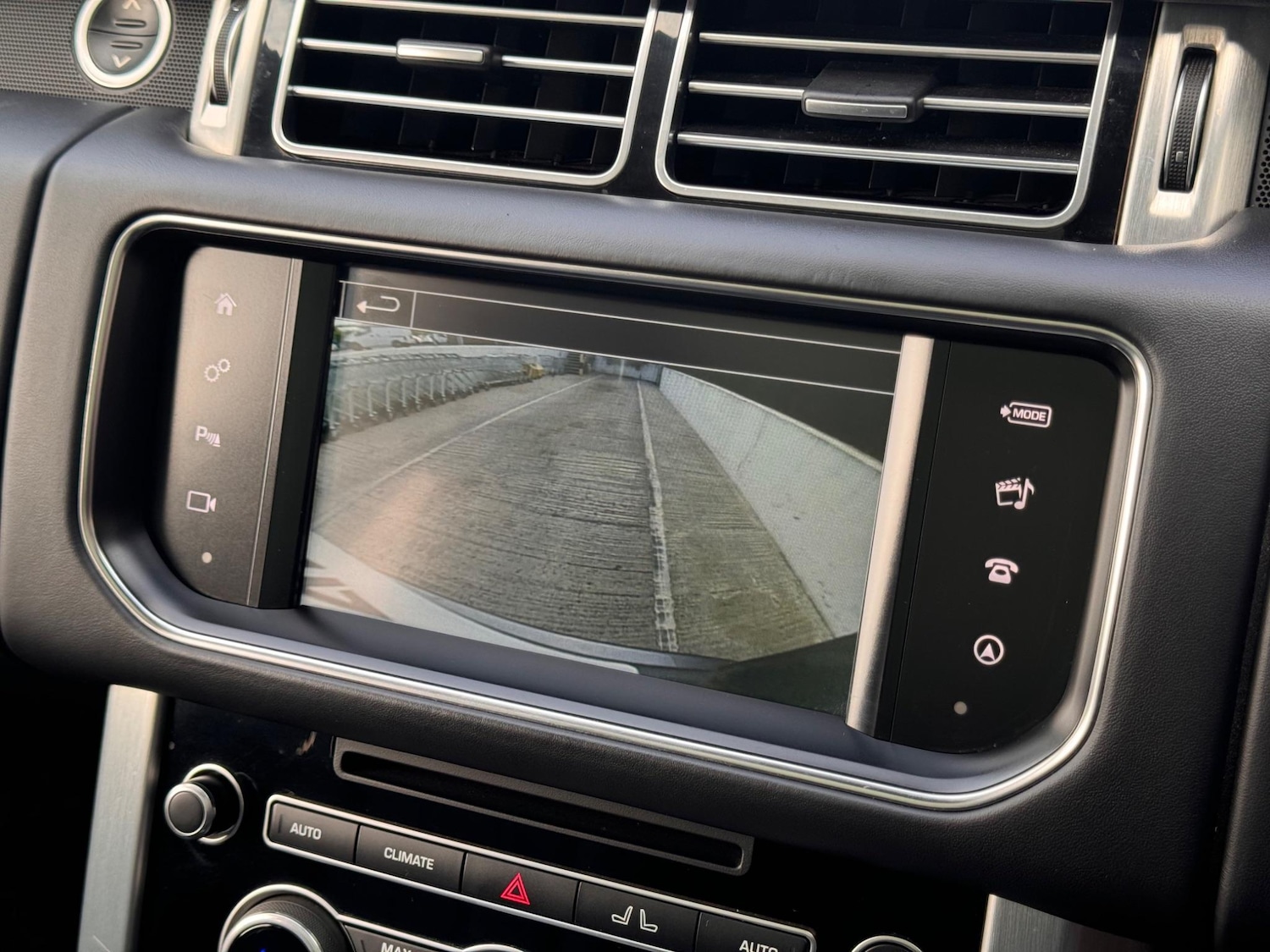 Used Land Rover Range Rover 2016 for sale - 76562519: Photo 32