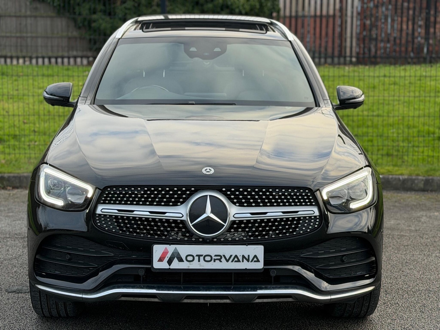 Used Mercedes-Benz GLC 2020 for sale - 77091126: Photo 2