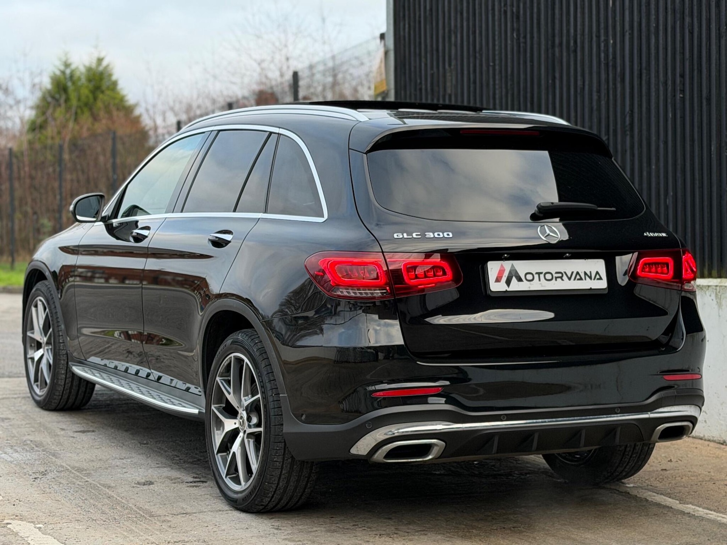 Used Mercedes-Benz GLC 2020 for sale - 77091126: Photo 4