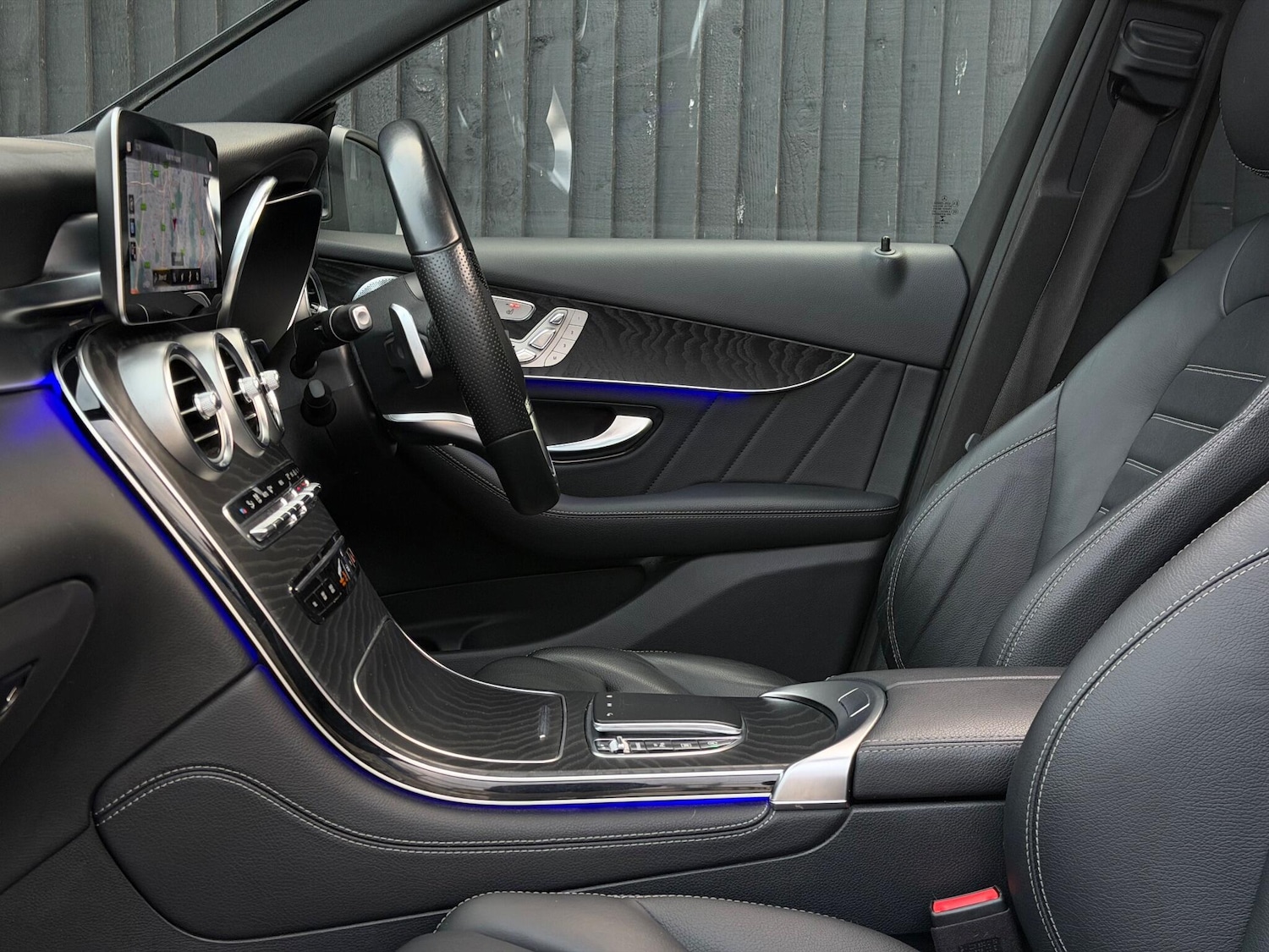 Used Mercedes-Benz GLC 2020 for sale - 77091126: Photo 43