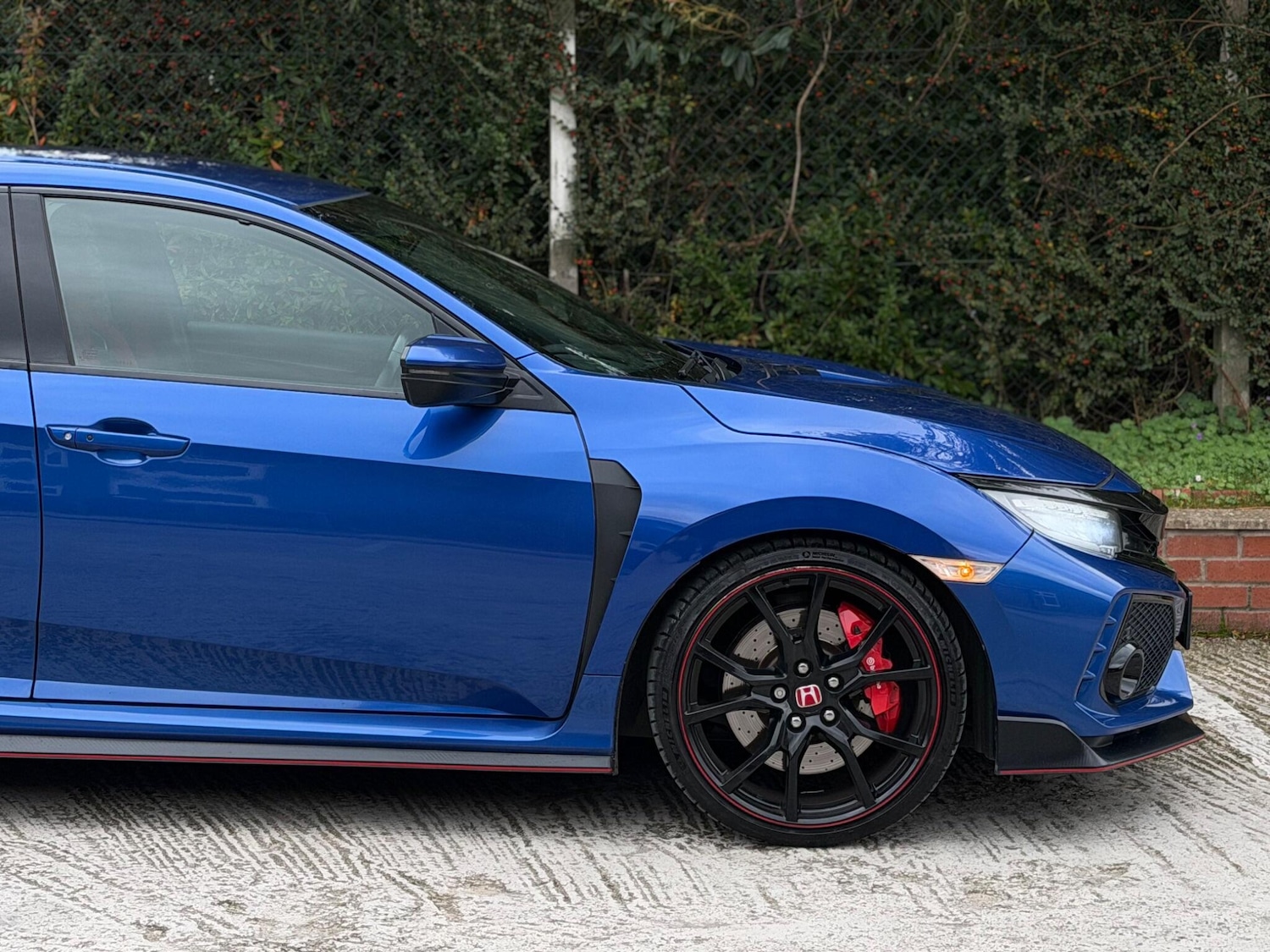 Used Nissan GT-R 2018 for sale - 76561822: Photo 14