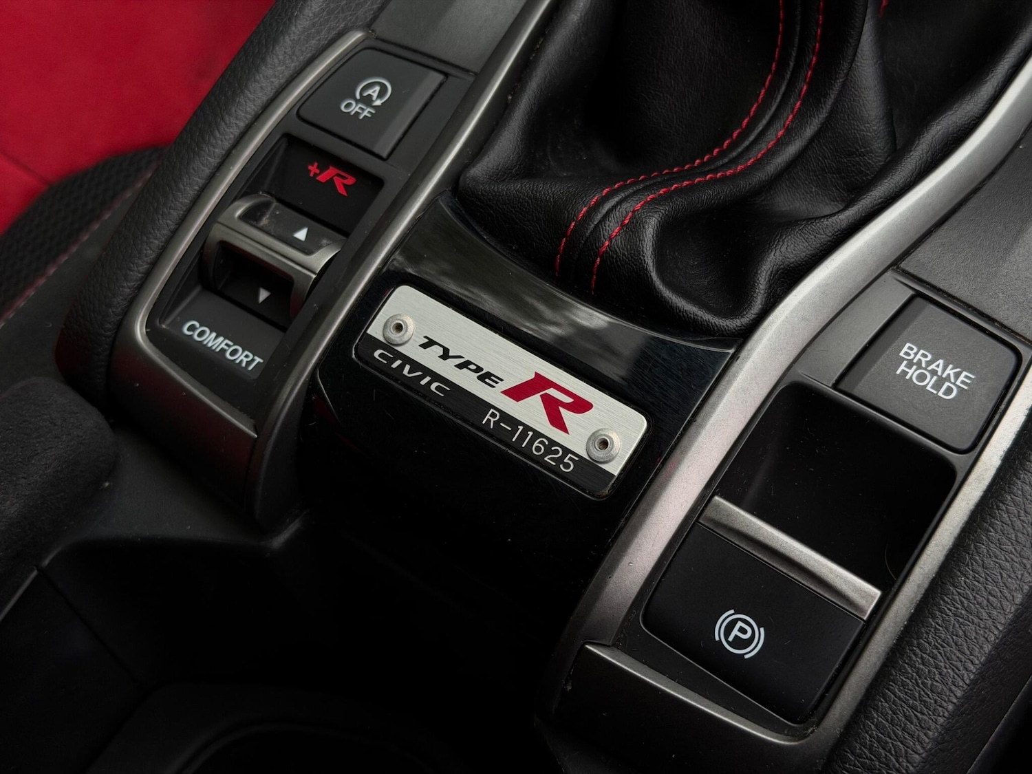 Used Nissan GT-R 2018 for sale - 76561822: Photo 29