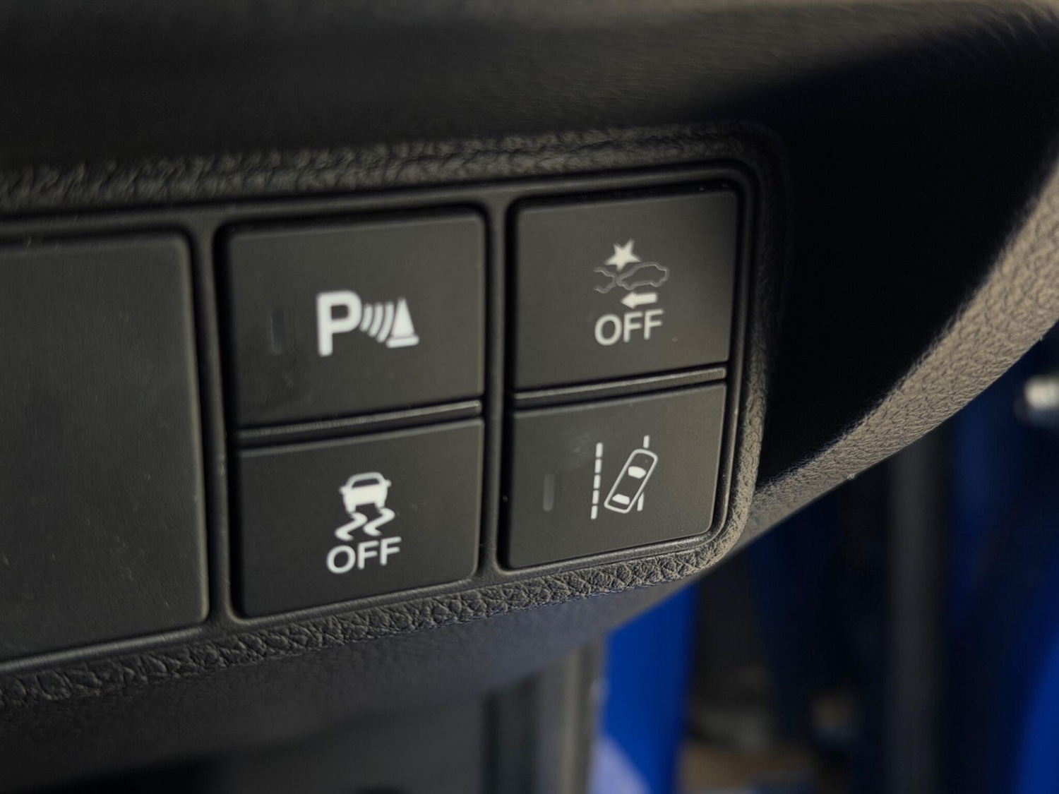 Used Nissan GT-R 2018 for sale - 76561822: Photo 32