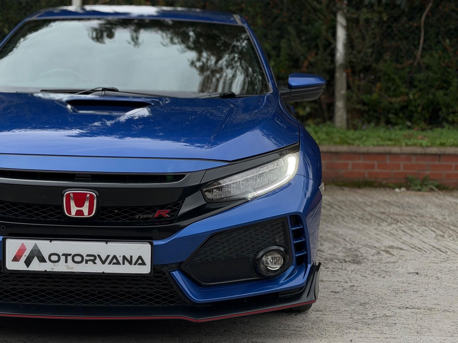 Used Nissan GT-R 2018 for sale - 76561822: Photo 9